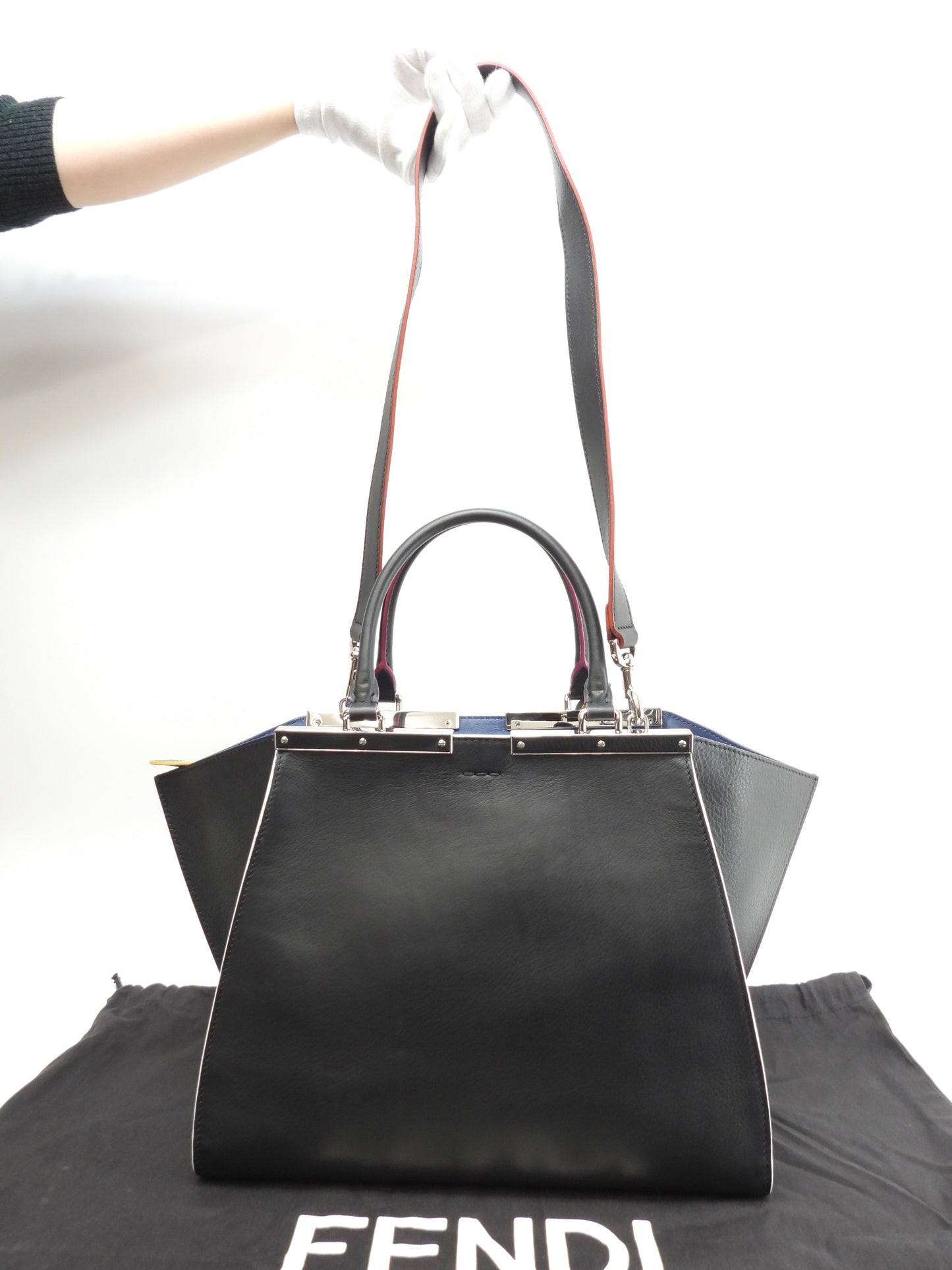 フェンディ トロワジュール レザー黒 s付ハンドバッグ トートバッグ 美品@ 57