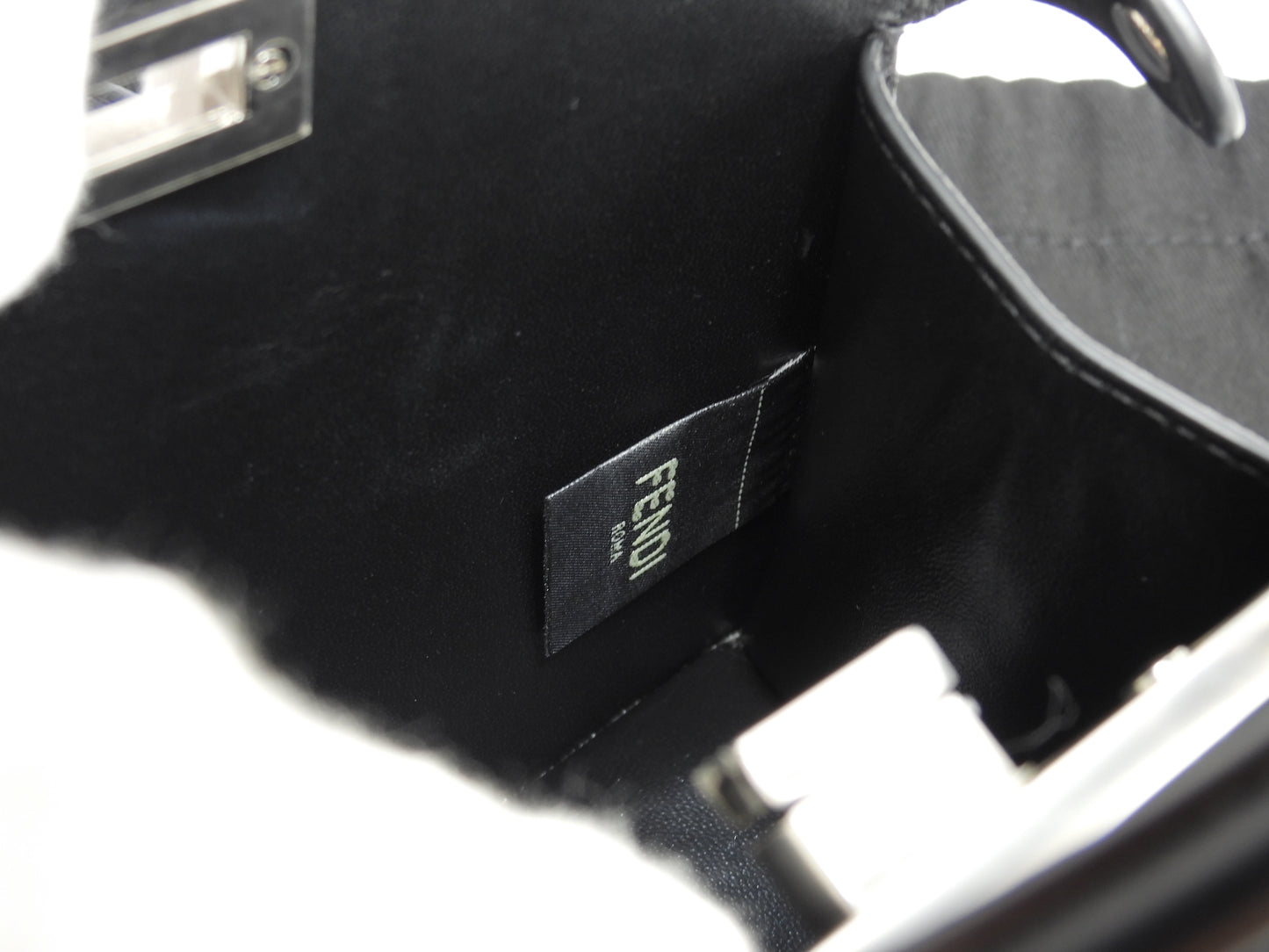フェンディ ピーカブープチ アイシーユー クリスタルFFレザー黒 ポシェット ハンドバッグ 未使用@ 2