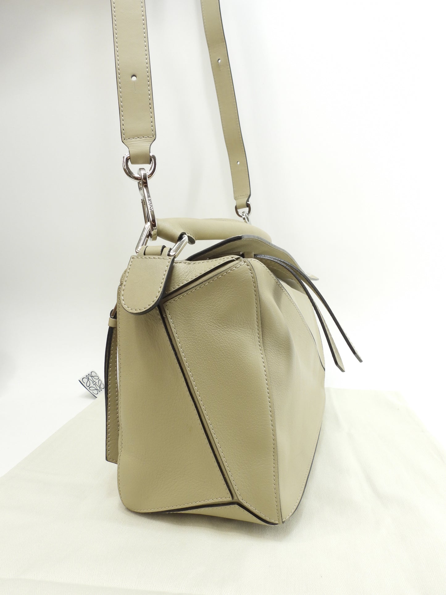 ロエベ パズルバッグ ミディアム レザー/グレージュ ショルダーストラップ付ハンドバッグ 美品@ 5