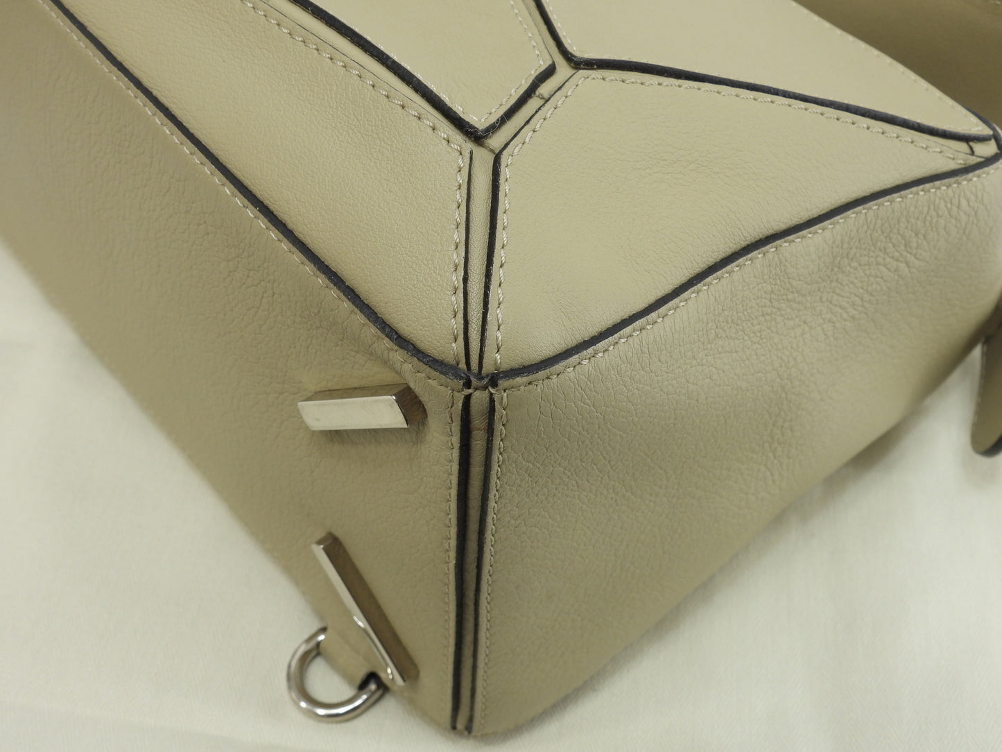 ロエベ パズルバッグ ミディアム レザー/グレージュ ショルダーストラップ付ハンドバッグ 美品@ 5