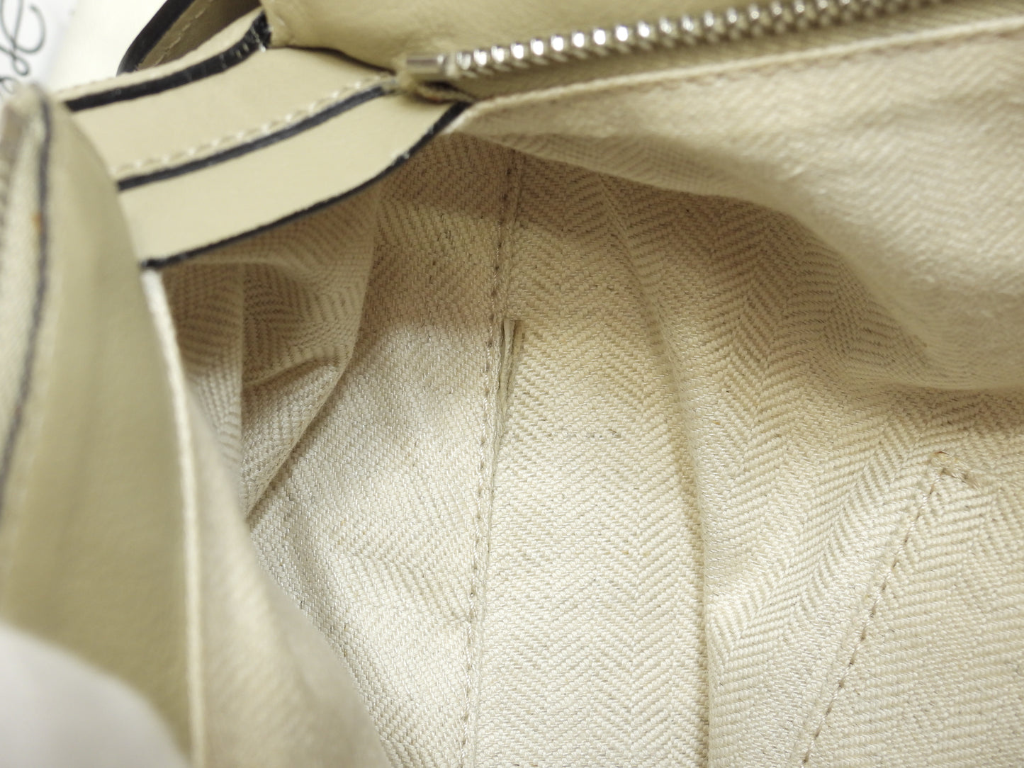 ロエベ パズルバッグ ミディアム レザー/グレージュ ショルダーストラップ付ハンドバッグ 美品@ 5