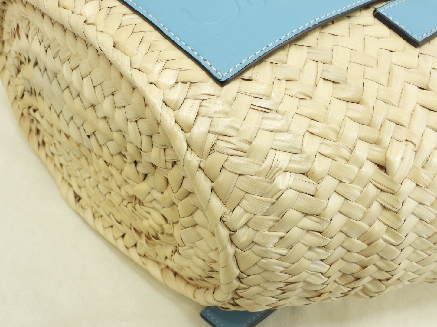 ロエベ バスケットスモール カゴバッグ ナチュラル水色革 ハンドバッグ 未使用@412247 2