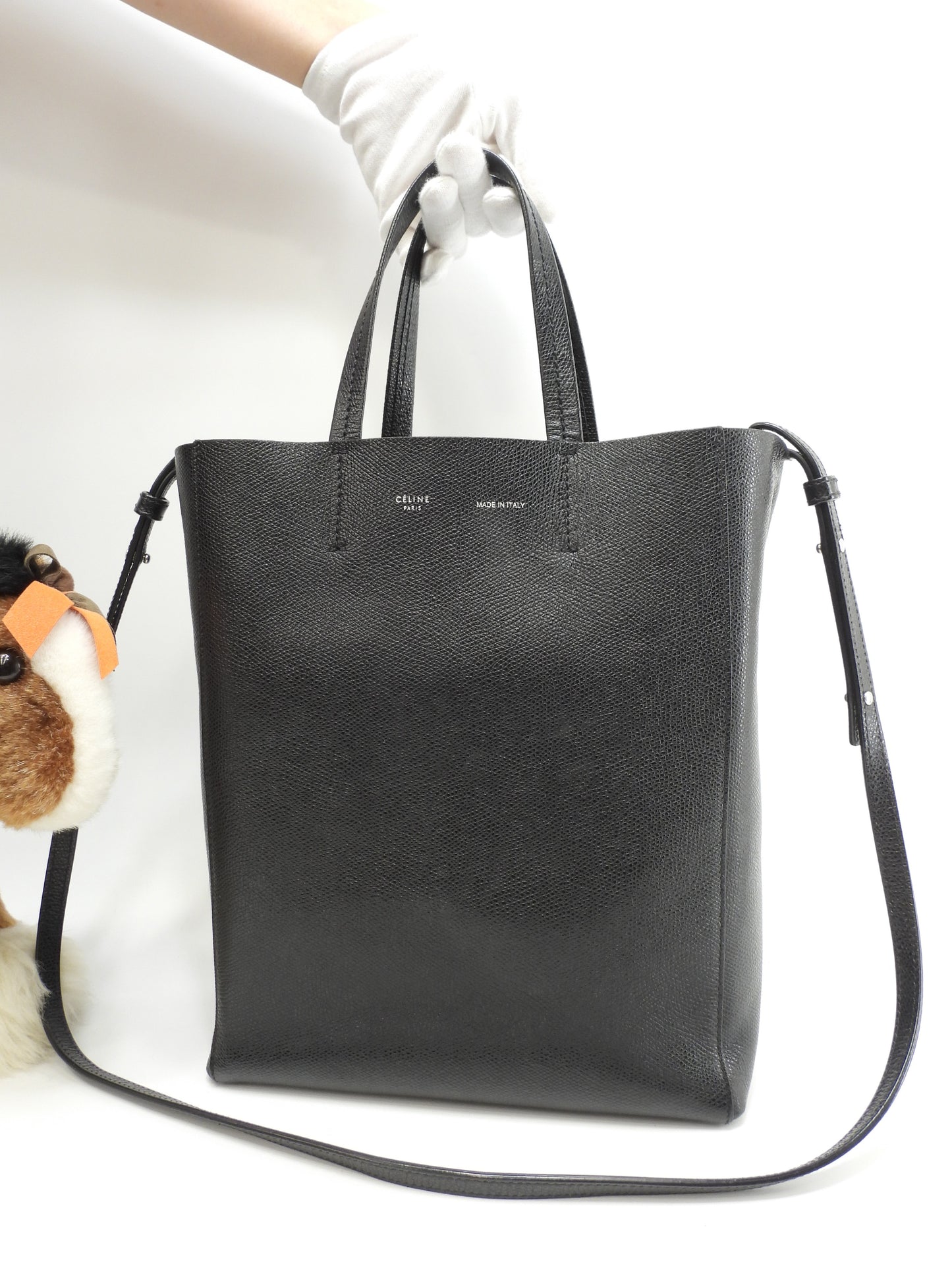 セリーヌ ヴァーティカルカバ スモール レザー黒 s付ハンドバッグ トートバッグ@U-SL-0117