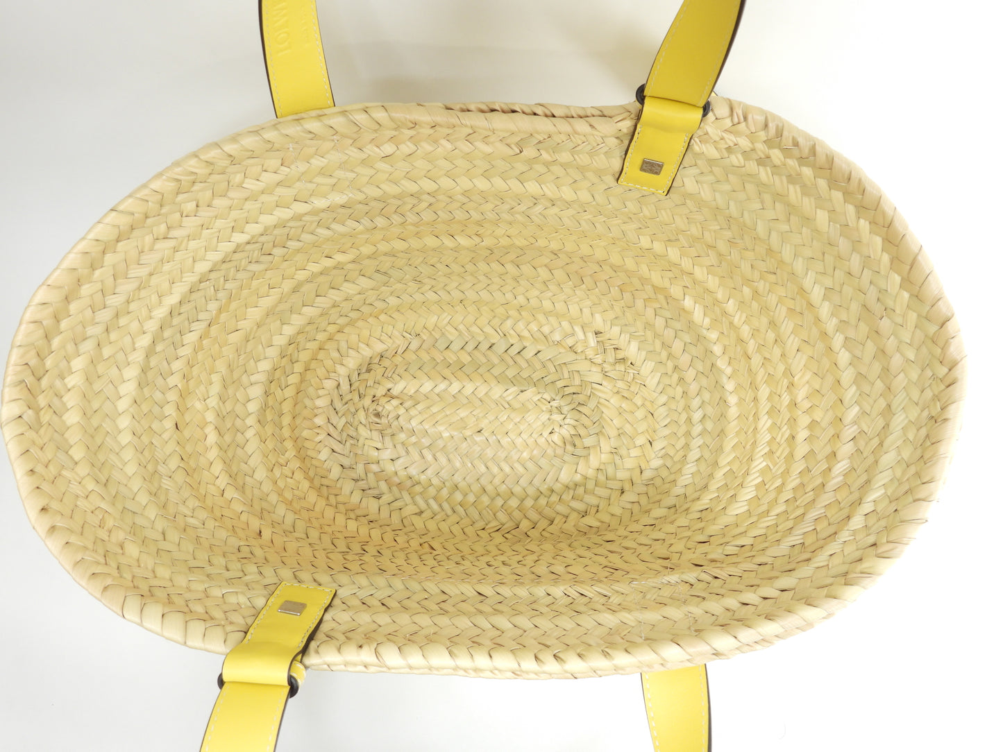 ロエベ バスケット カゴバッグ中 ナチュラル黄革 ハンドバッグ中 トートバッグ 未使用@412048