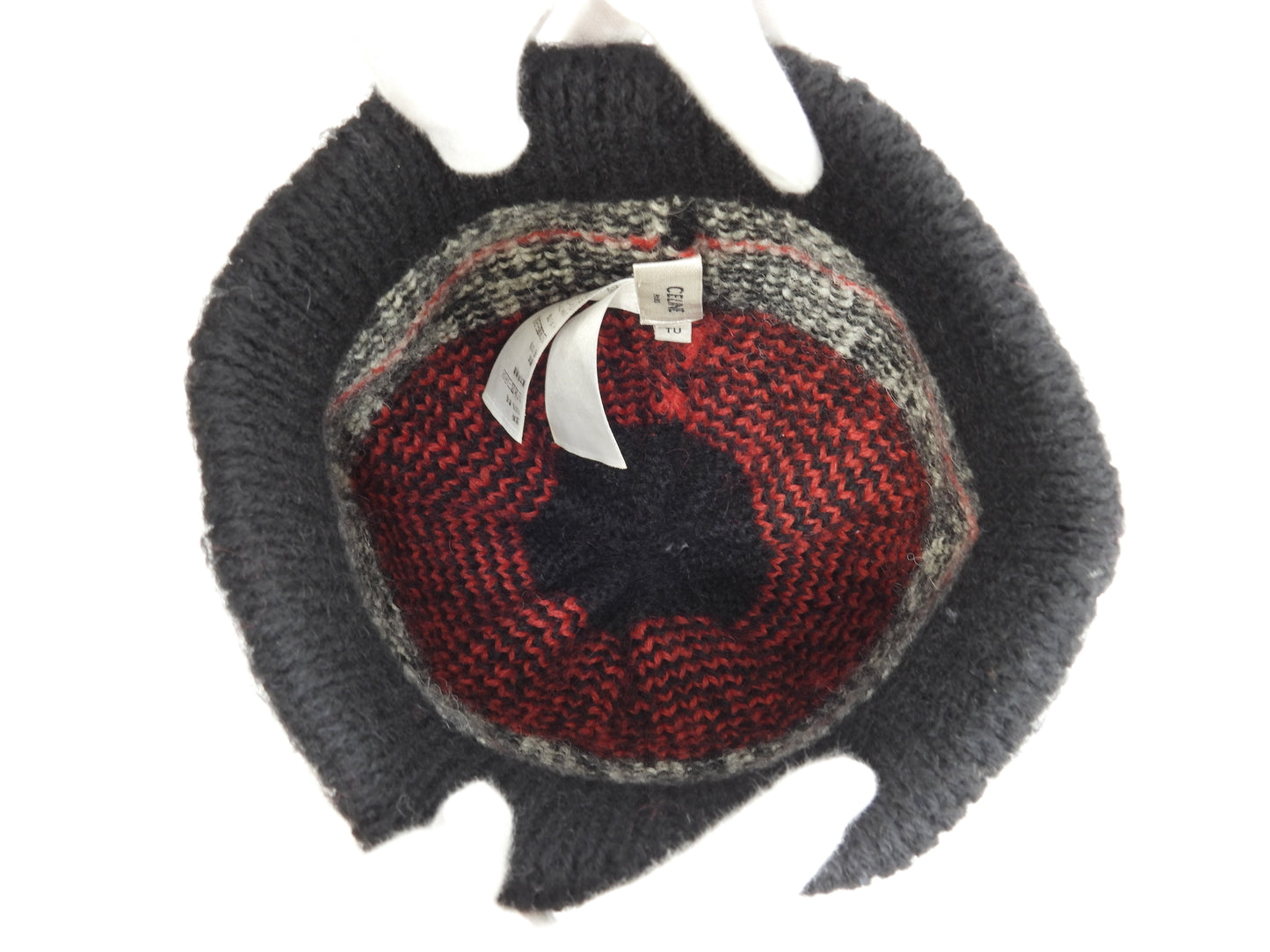 セリーヌ ニットキャップ ウール100% 黒赤白 ヘッドウォーマー ニット帽 ロゴスタッズ@ 8