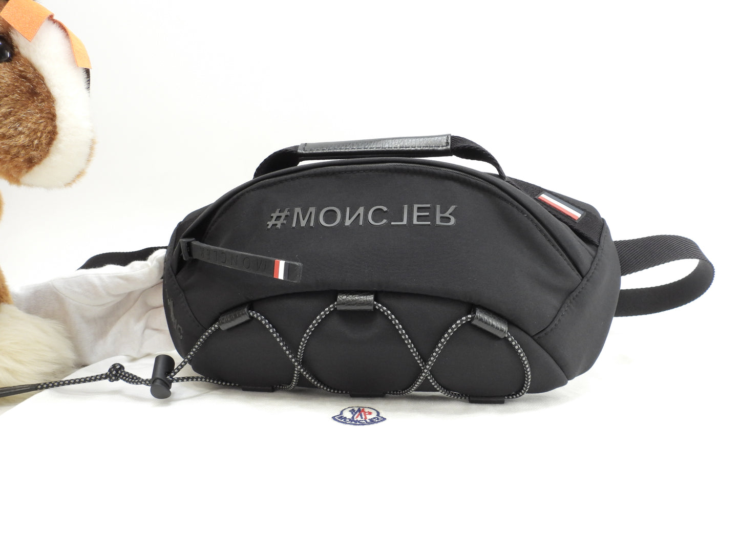 モンクレール ボディバッグ ナイロン 黒 ウエストバッグ ベルトバッグ 美品@ 352