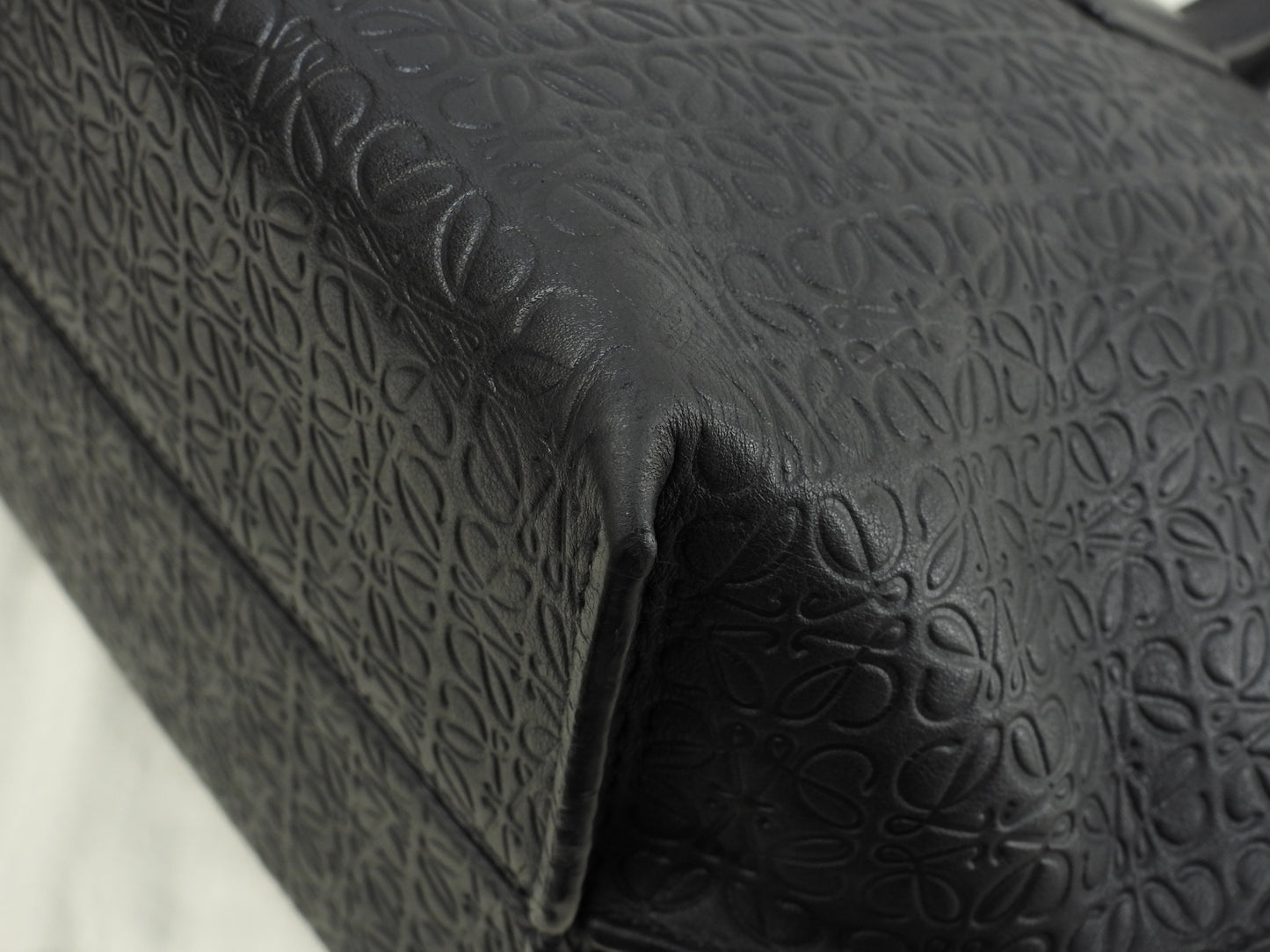 ロエベ Tショッパー リピートアナグラム レザー黒 トートバッグ 美品@ 3