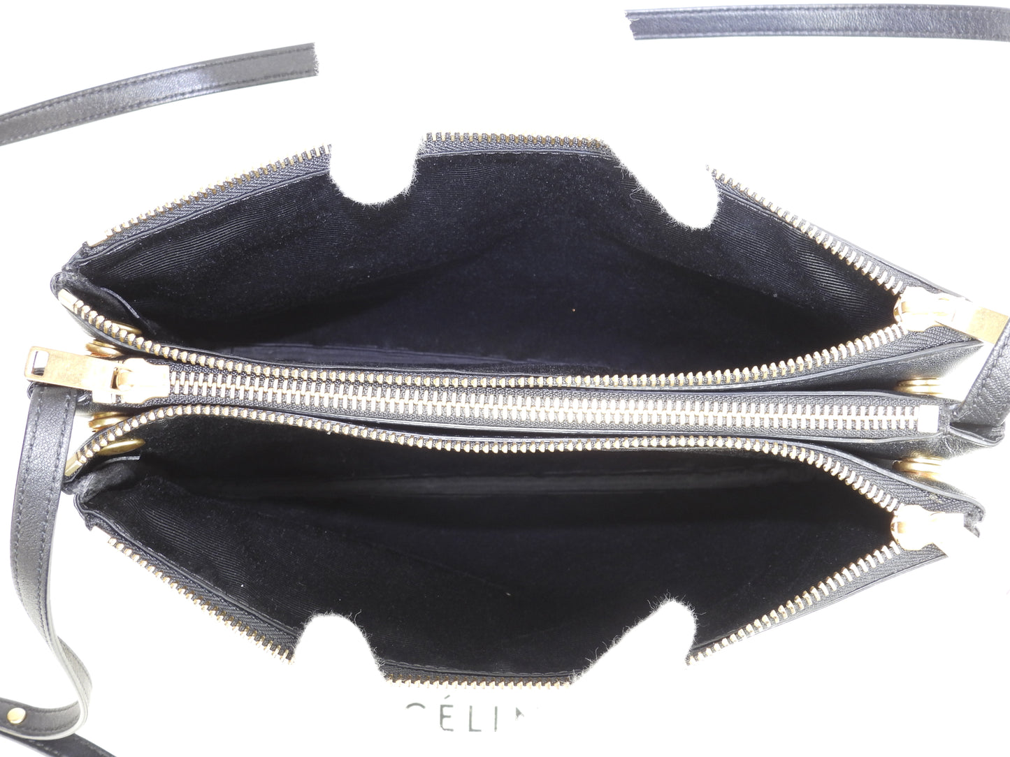 セリーヌ トリオラージ スムースレザー黒 クロスボディバッグ 斜掛ショルダー ポシェット@S-GA-5118