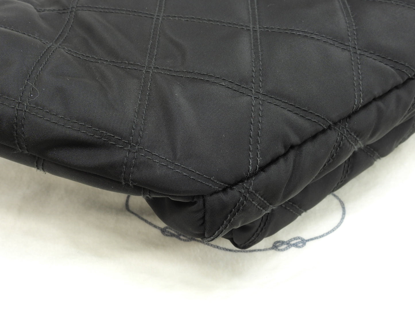 プラダ ボディバッグ大 ナイロンキルテッド 黒 バムバッグ 極美品@173