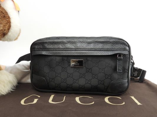 グッチ ベルトバッグ GG ナイロン革黒 ボディバッグ ウエストバッグ バムバッグ@ 32