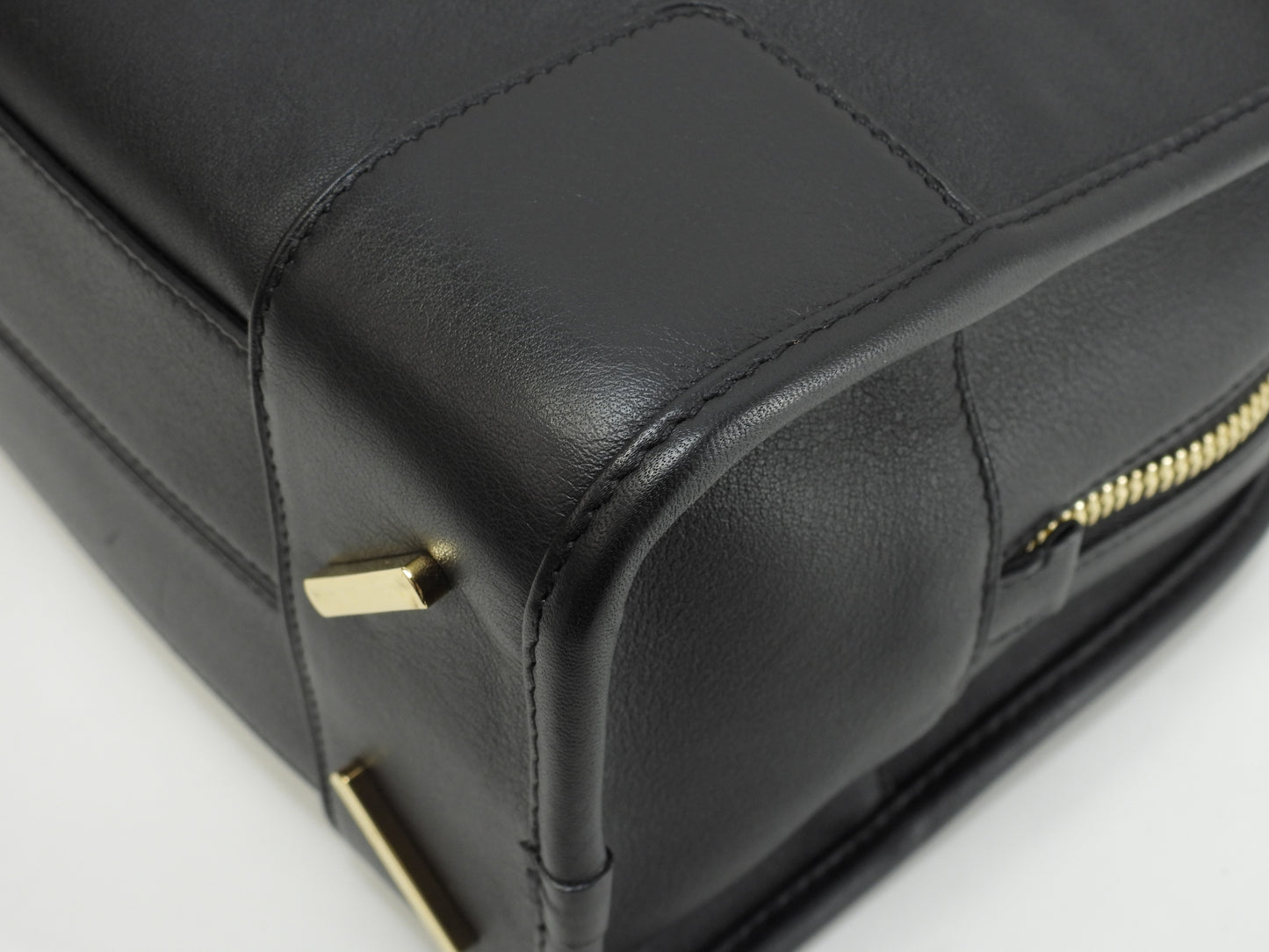 ロエベ アマソナ28 ストラップ付 スムースレザー黒 ハンドバッグ ゴールド金具 極美品@471702