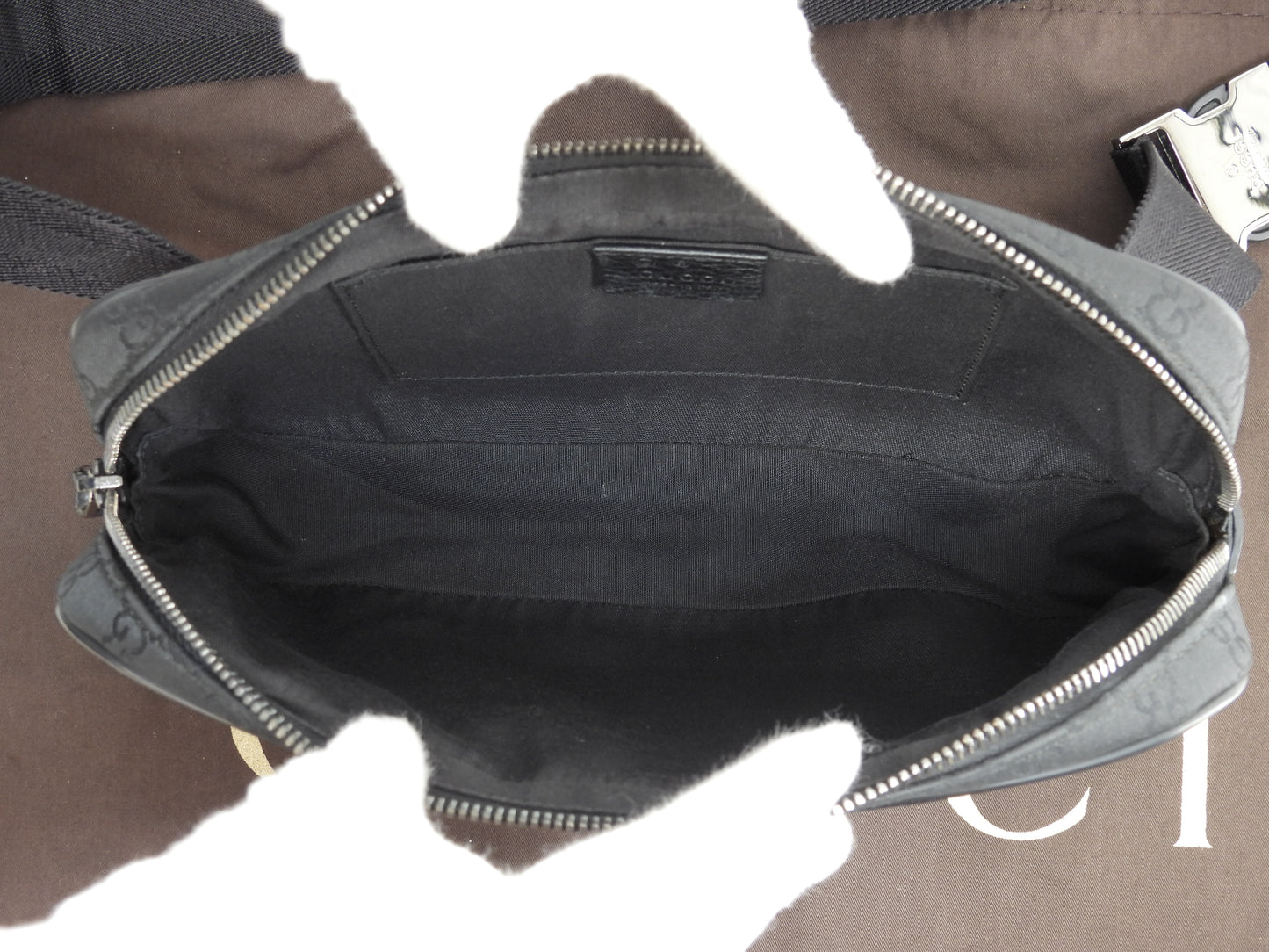 グッチ ベルトバッグ GG ナイロン革黒 ボディバッグ ウエストバッグ バムバッグ@ 32