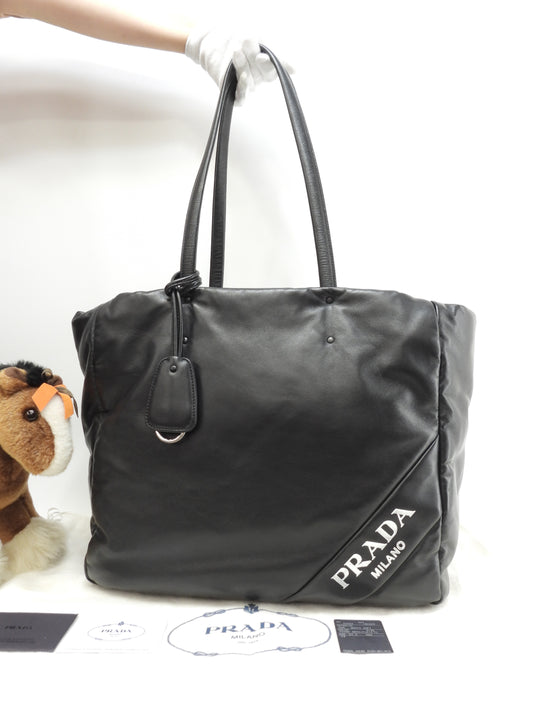 プラダ トートバッグ ナッパレザー 黒 ショルダーバッグ 美品@180/B