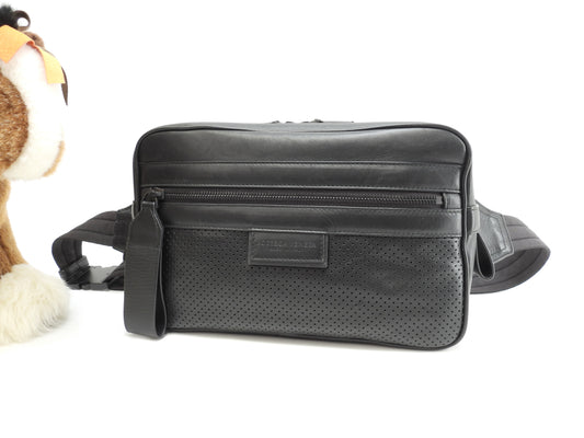 ボッテガヴェネタ ボディバッグ中 レッジェーロ レザー黒 ウエストバッグ@B07807443B