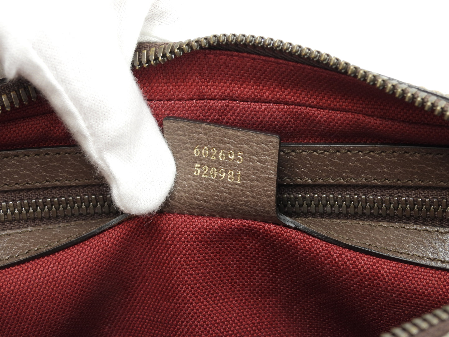 グッチ ボディバッグ ドナルドダック オールドGG 限定ディズニーコラボ ベルトバッグ 極美品@ 3