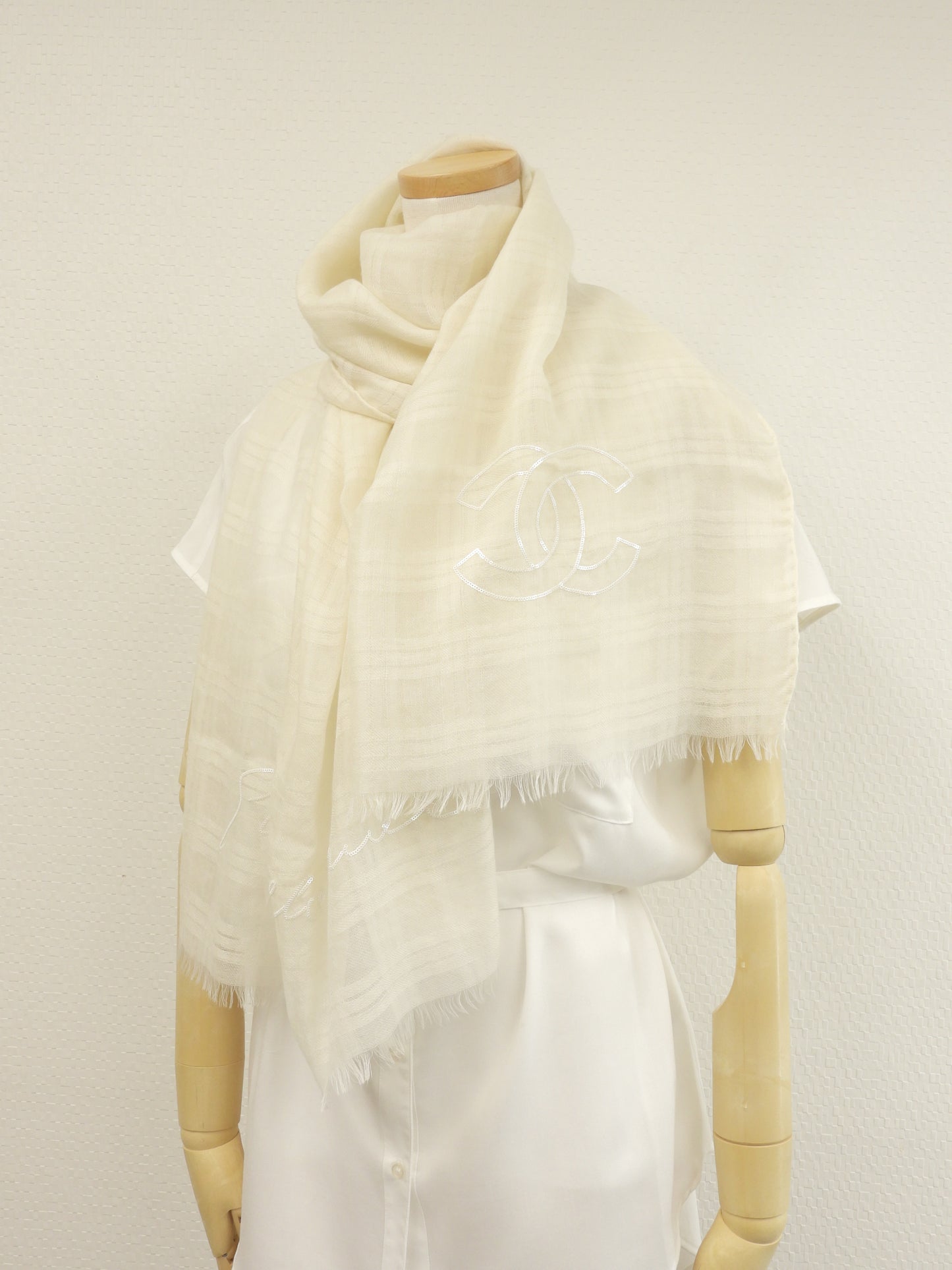 シャネル ストール カシミア/シルク/薄クリーム色 スパンコール/ココマーク 極美品@ 1