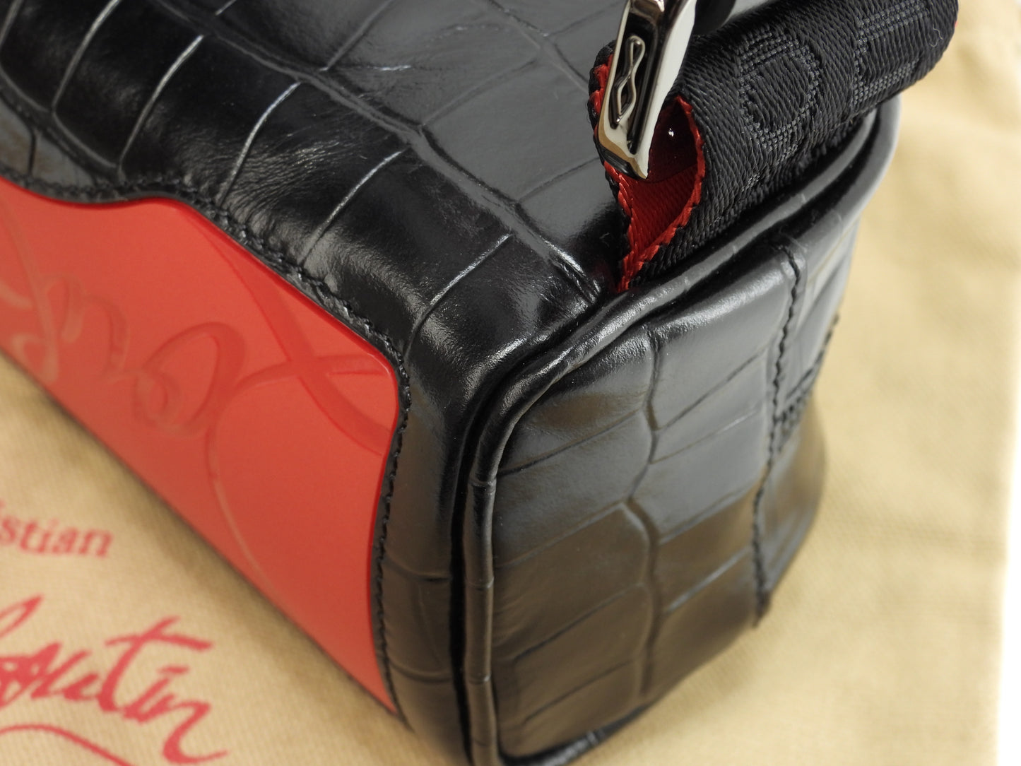 クリスチャンルブタン ボディバッグ小 Blaster クロコ型押レザー黒 ウエストバッグ 未使用@ 12