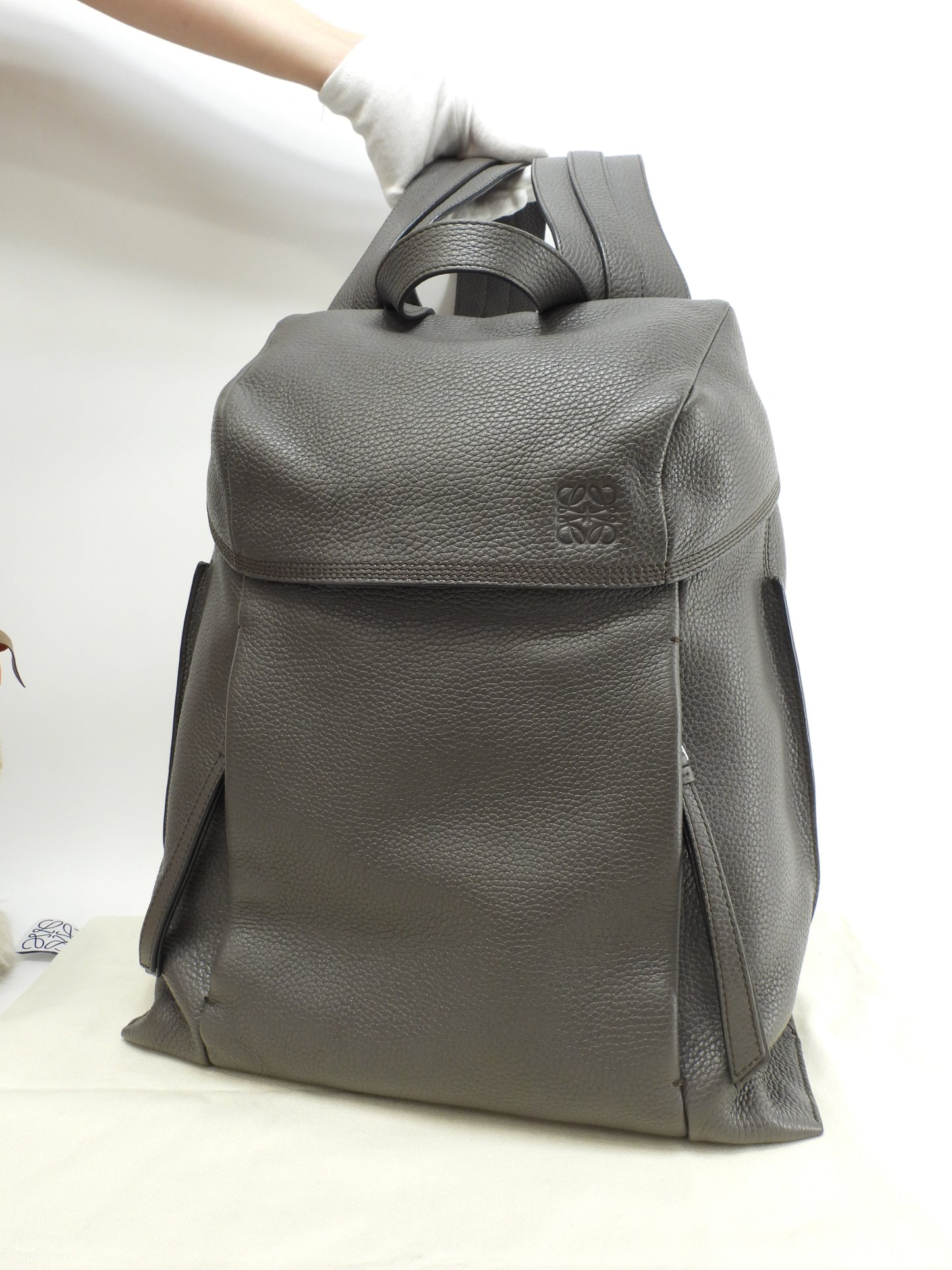 ロエベ Tバックパック レザー灰 メンズリュックサック 美品@061711
