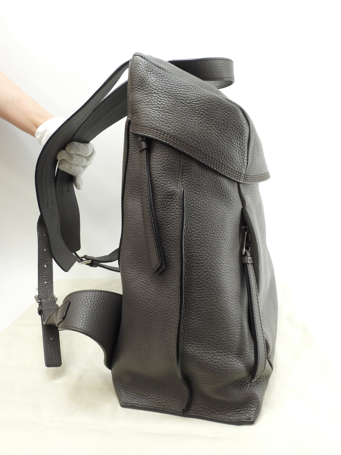 ロエベ Tバックパック レザー灰 メンズリュックサック 美品@061711