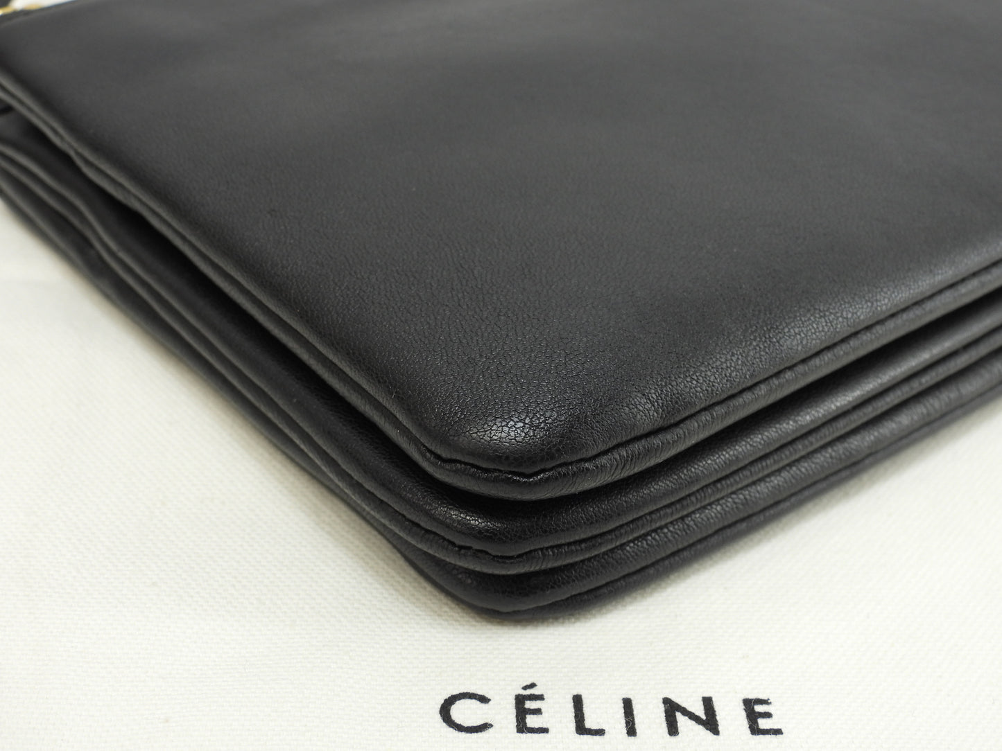 セリーヌ トリオスモール レザー 黒 ゴールド金具 ポシェット クロスボディバッグ@S-CU-0135