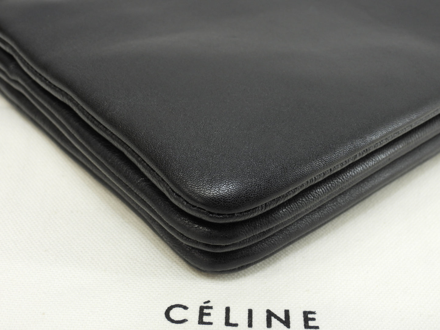 セリーヌ トリオスモール レザー 黒 ゴールド金具 ポシェット クロスボディバッグ@S-CU-0135