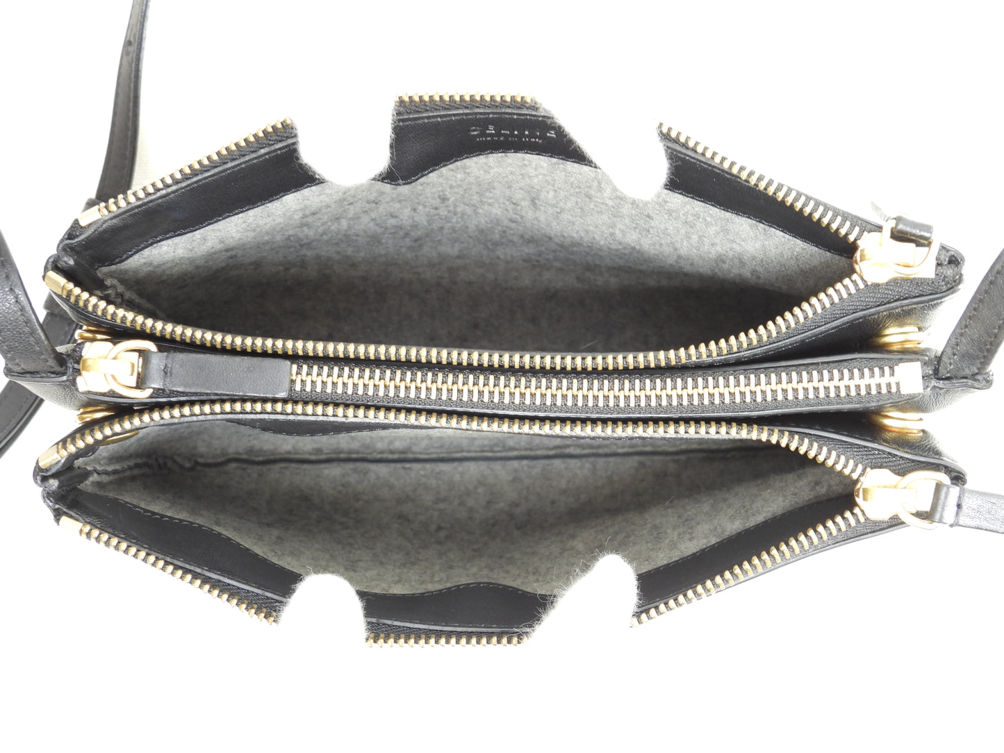 セリーヌ トリオスモール レザー 黒 ゴールド金具 ポシェット クロスボディバッグ@S-CU-0135