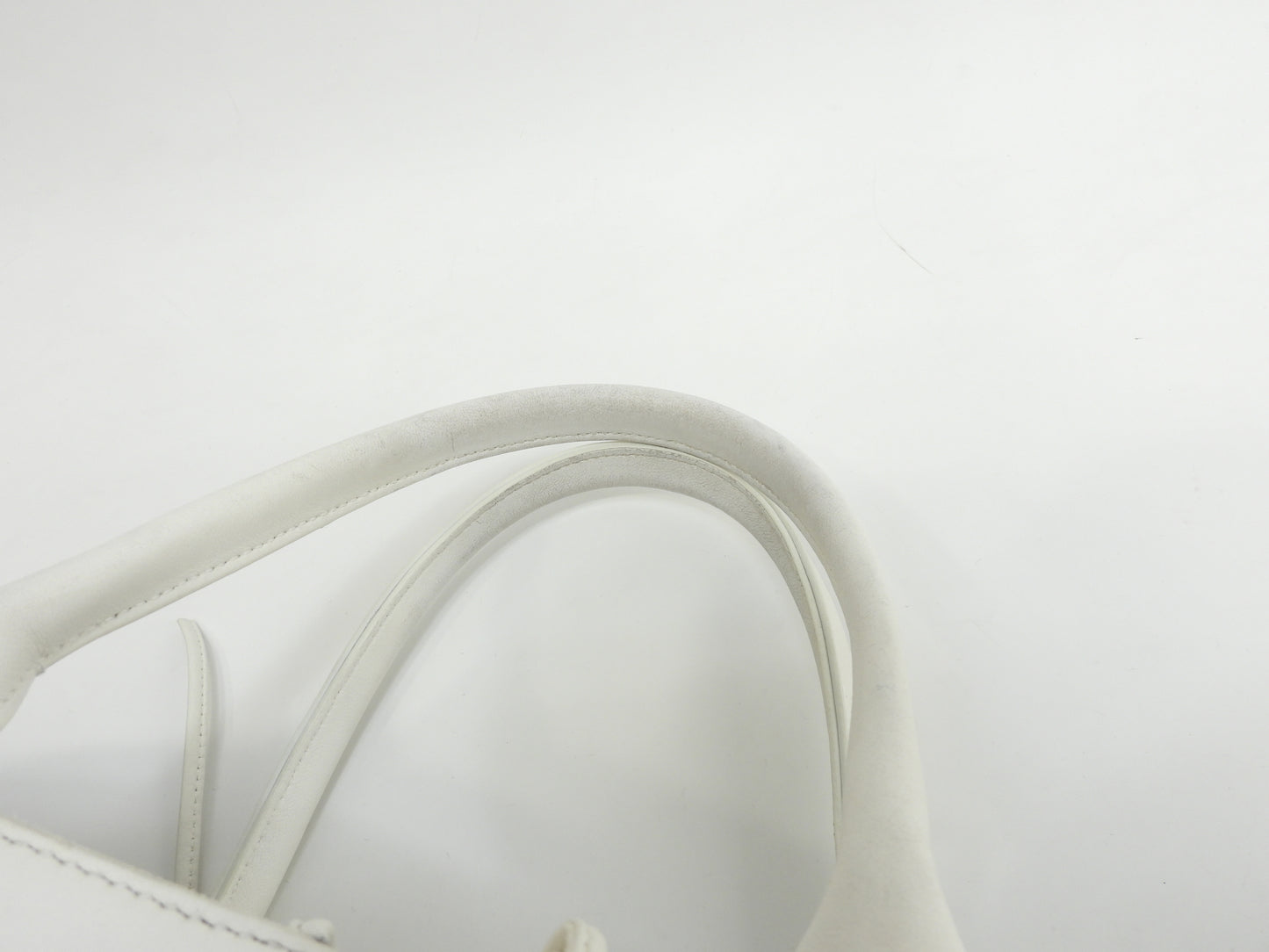 ボッテガヴェネタ トートバッグ スモールアルコ レザー白 ハンドバッグ@B09832137G