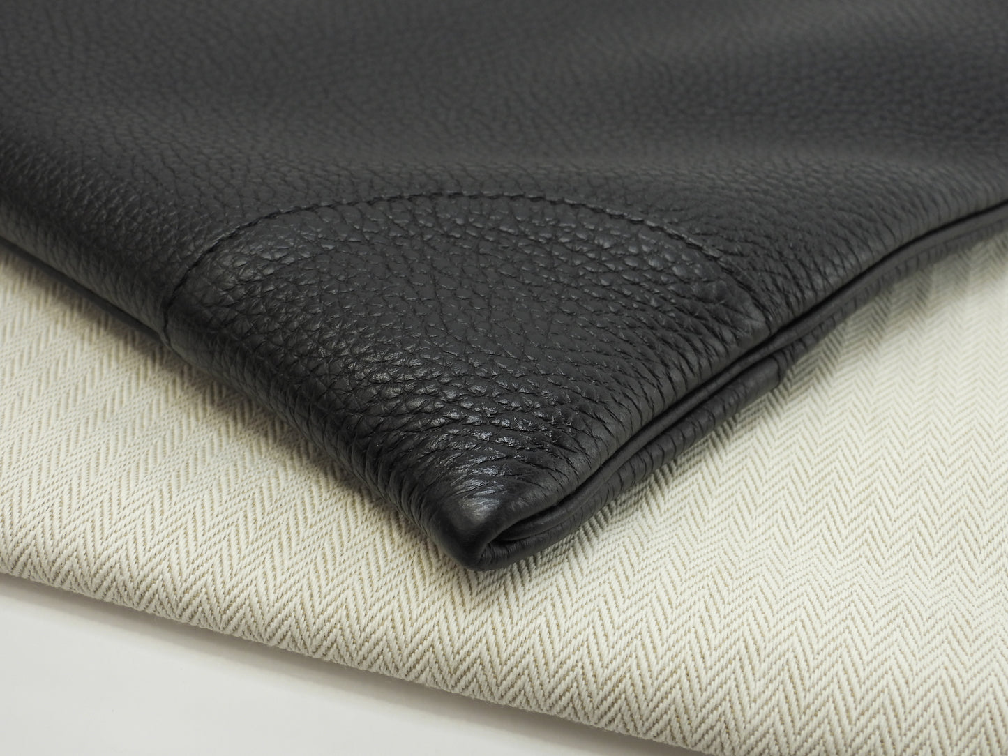 エルメス シルキーシティPM トリヨンレザー黒 ショルダーバッグ クロスボディ 極美品@Y