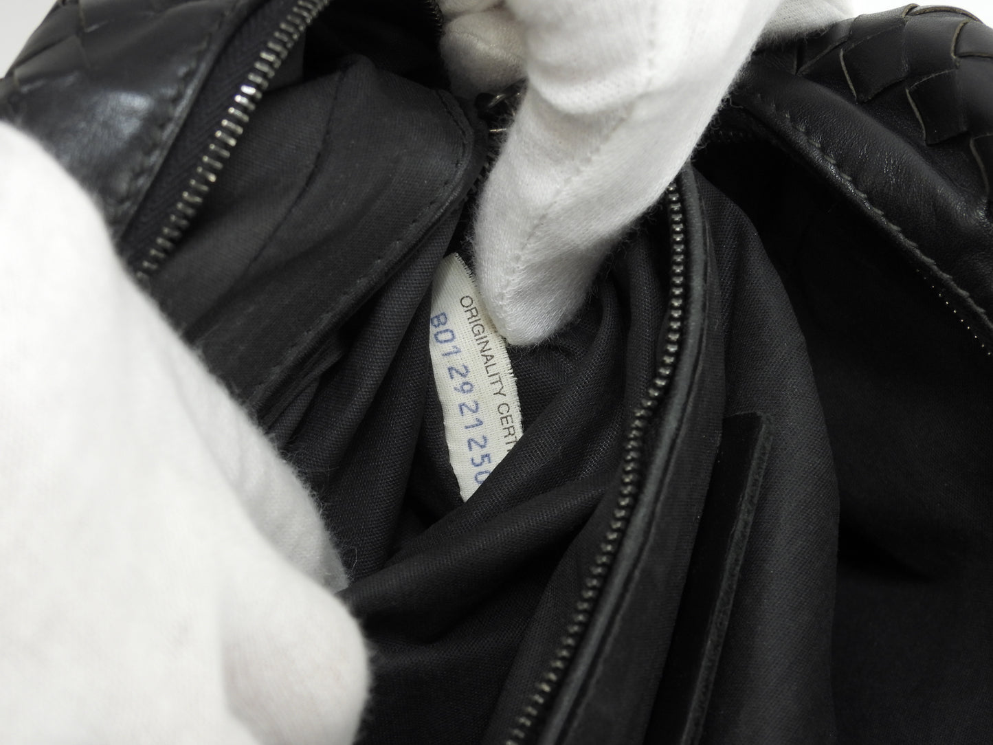 ボッテガヴェネタ クラッチ イントレチャート レザー黒 セカンドバッグ メンズポーチ@B01292125O