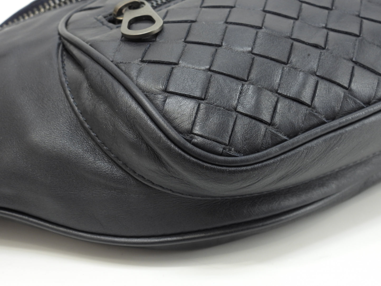 ボッテガヴェネタ ボディバッグ小 イントレチャート レザー紺 ウエストバッグ@ 253