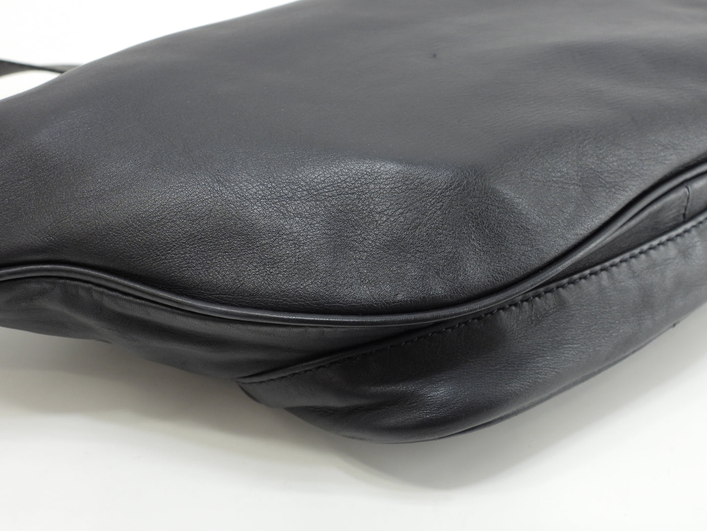 ボッテガヴェネタ ボディバッグ小 イントレチャート レザー紺 ウエストバッグ@ 253