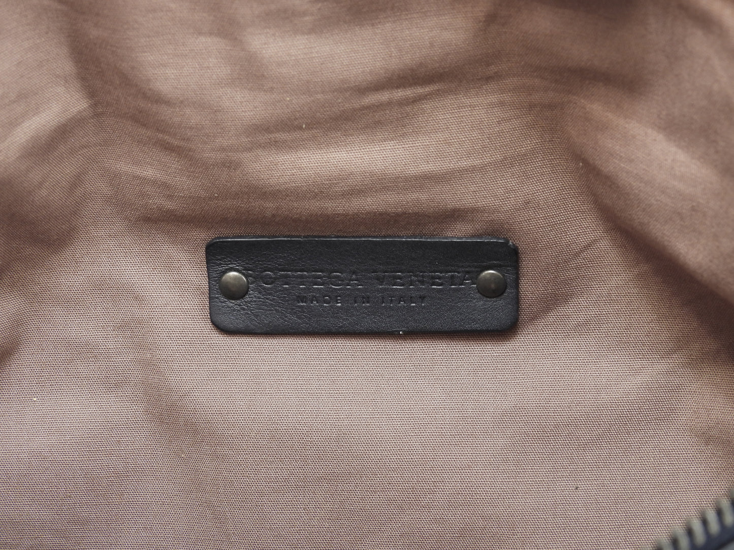 ボッテガヴェネタ ボディバッグ小 イントレチャート レザー紺 ウエストバッグ@ 253