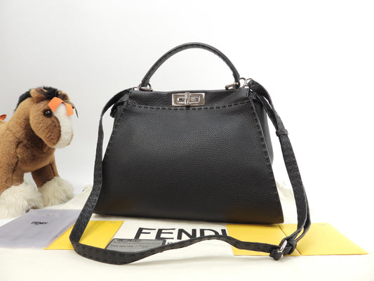 フェンディ ピーカブー レギュラー セレリアレザー黒 ストラップ付ハンドバッグ 極美品@ 12