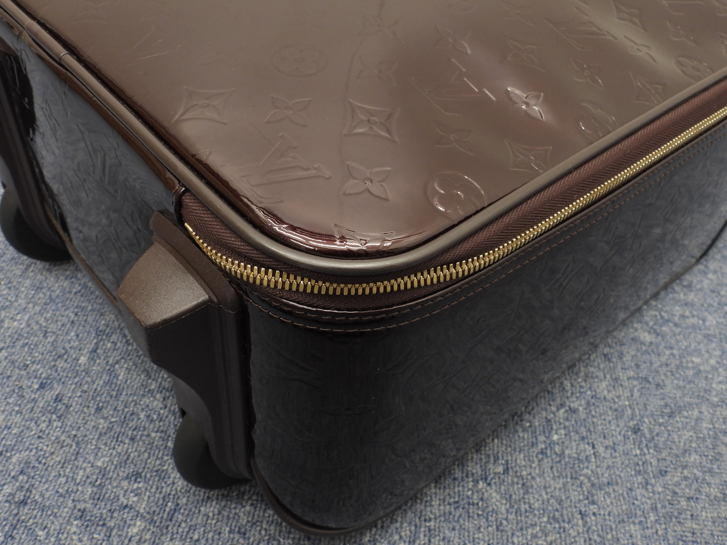 ルイヴィトン ペガス45 M91277 ヴェルニ/アマラント 旅行用キャリーバッグ 極美品@MB0068 2