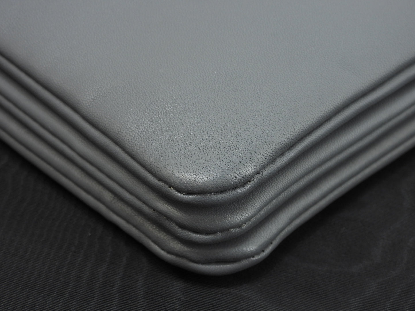 セリーヌ トリオ ラージ スムースレザー灰 クロスボディバッグ ポシェット 極美品@S-CU-2159