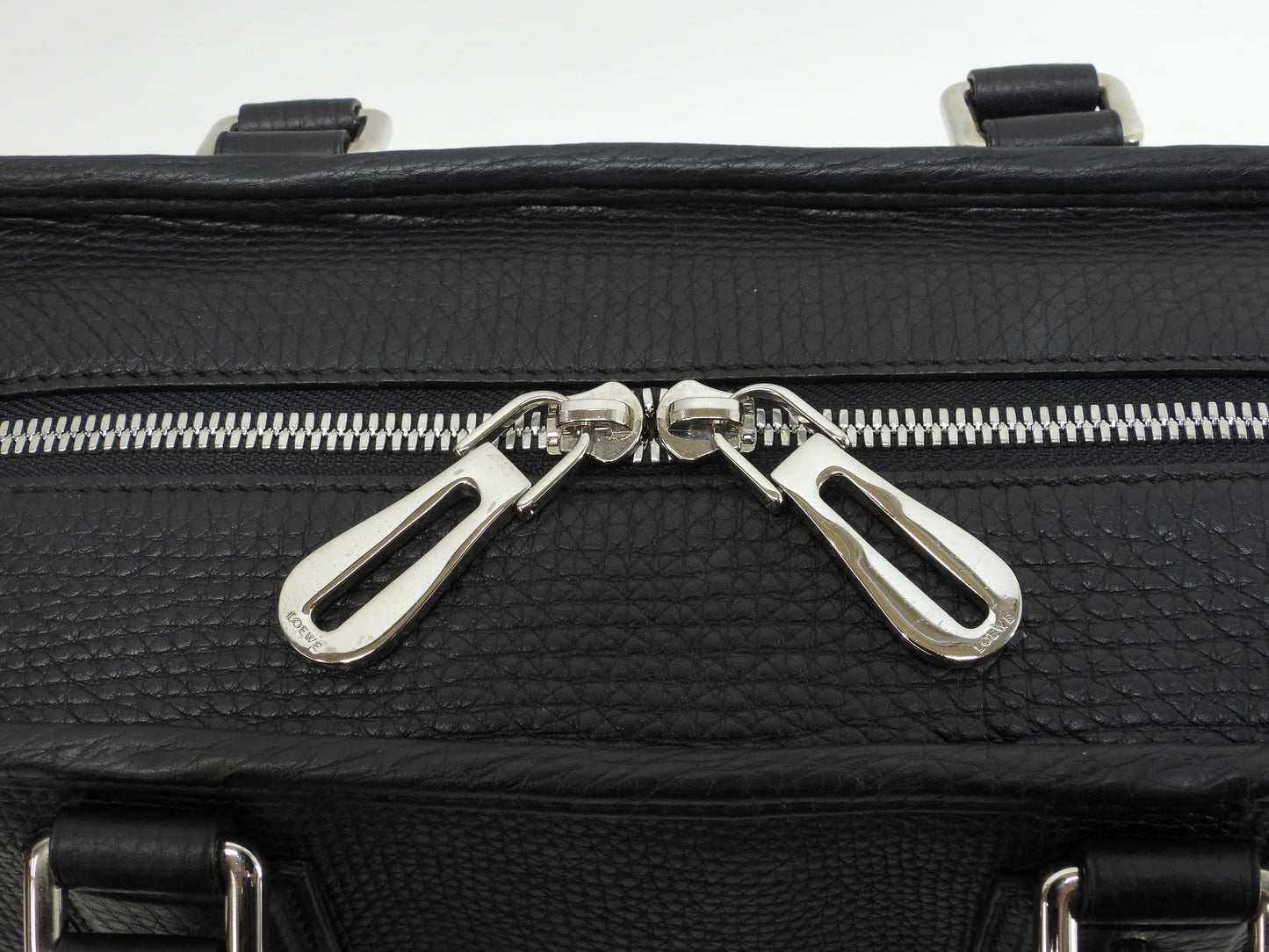 ロエベ アマソナ28 シルバー金具 トリヨンレザー黒 ハンドバッグ アナグラム 美品@471412