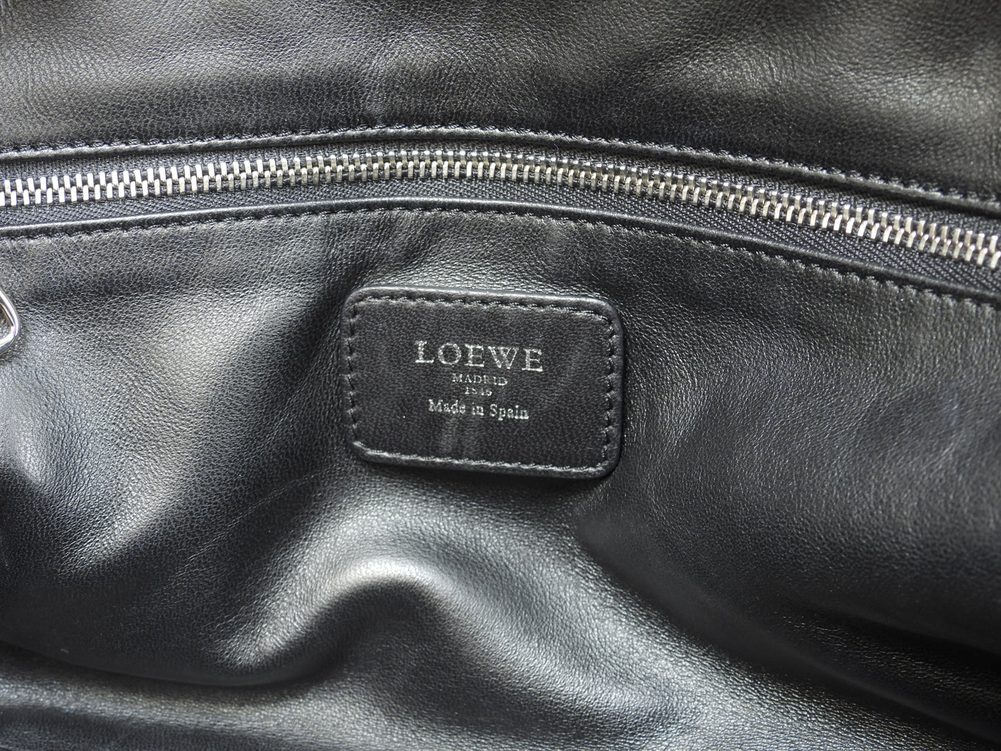 ロエベ アマソナ28 シルバー金具 トリヨンレザー黒 ハンドバッグ アナグラム 美品@471412