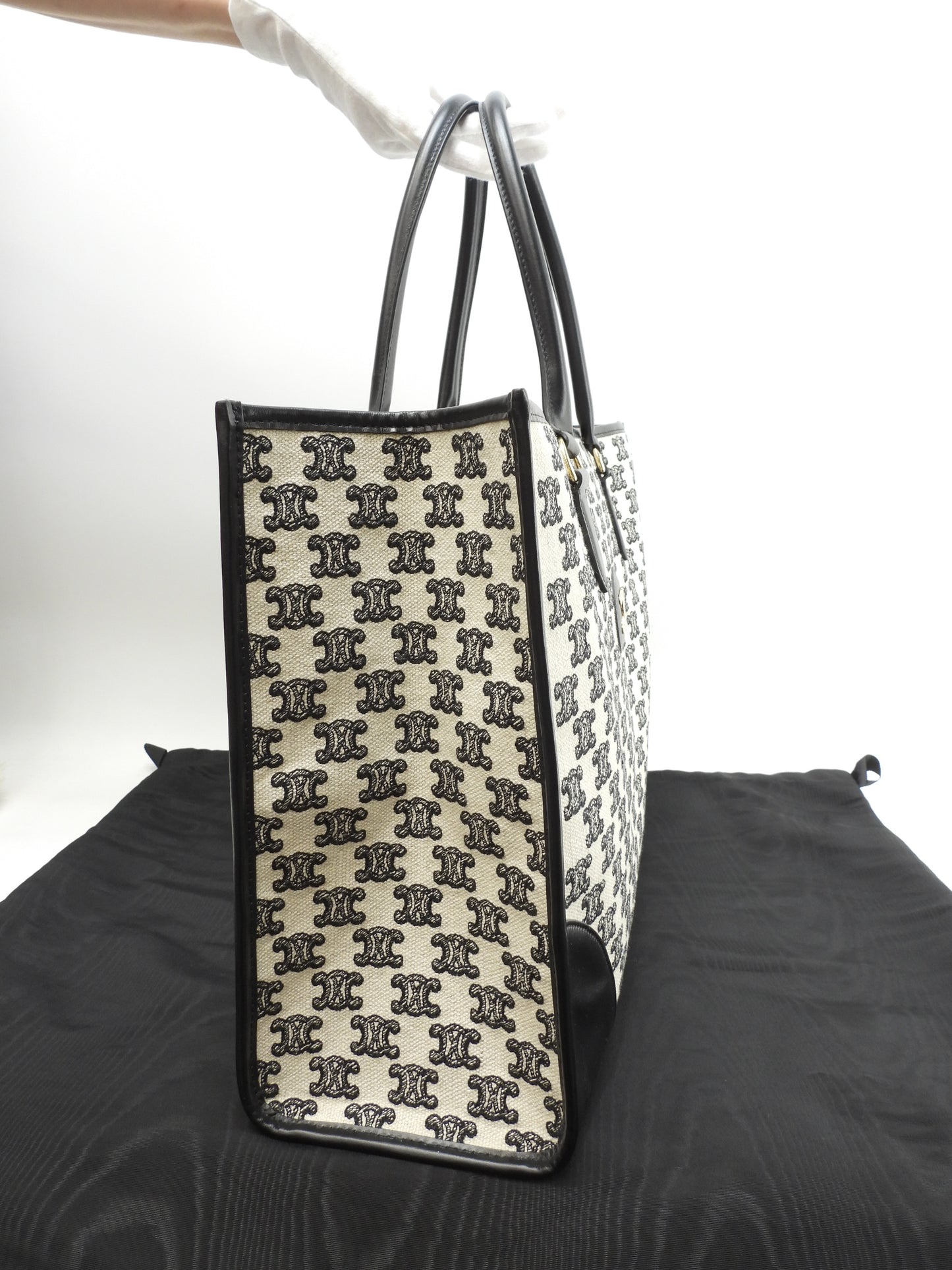 セリーヌ ホリゾンタルカバトートバッグ大 トリオンフ 黒白 極美品@S-GM-4250