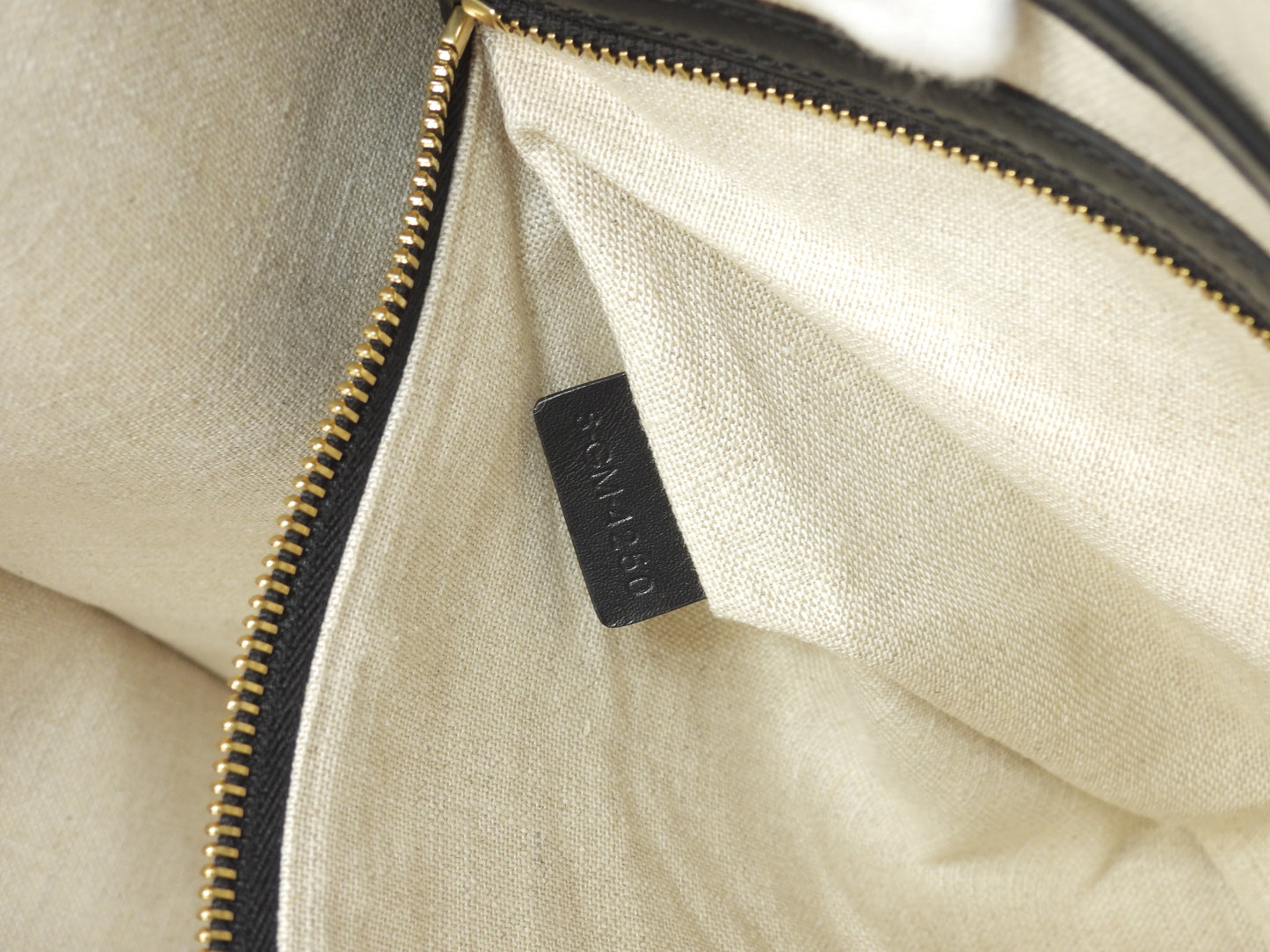 セリーヌ ホリゾンタルカバトートバッグ大 トリオンフ 黒白 極美品@S-GM-4250