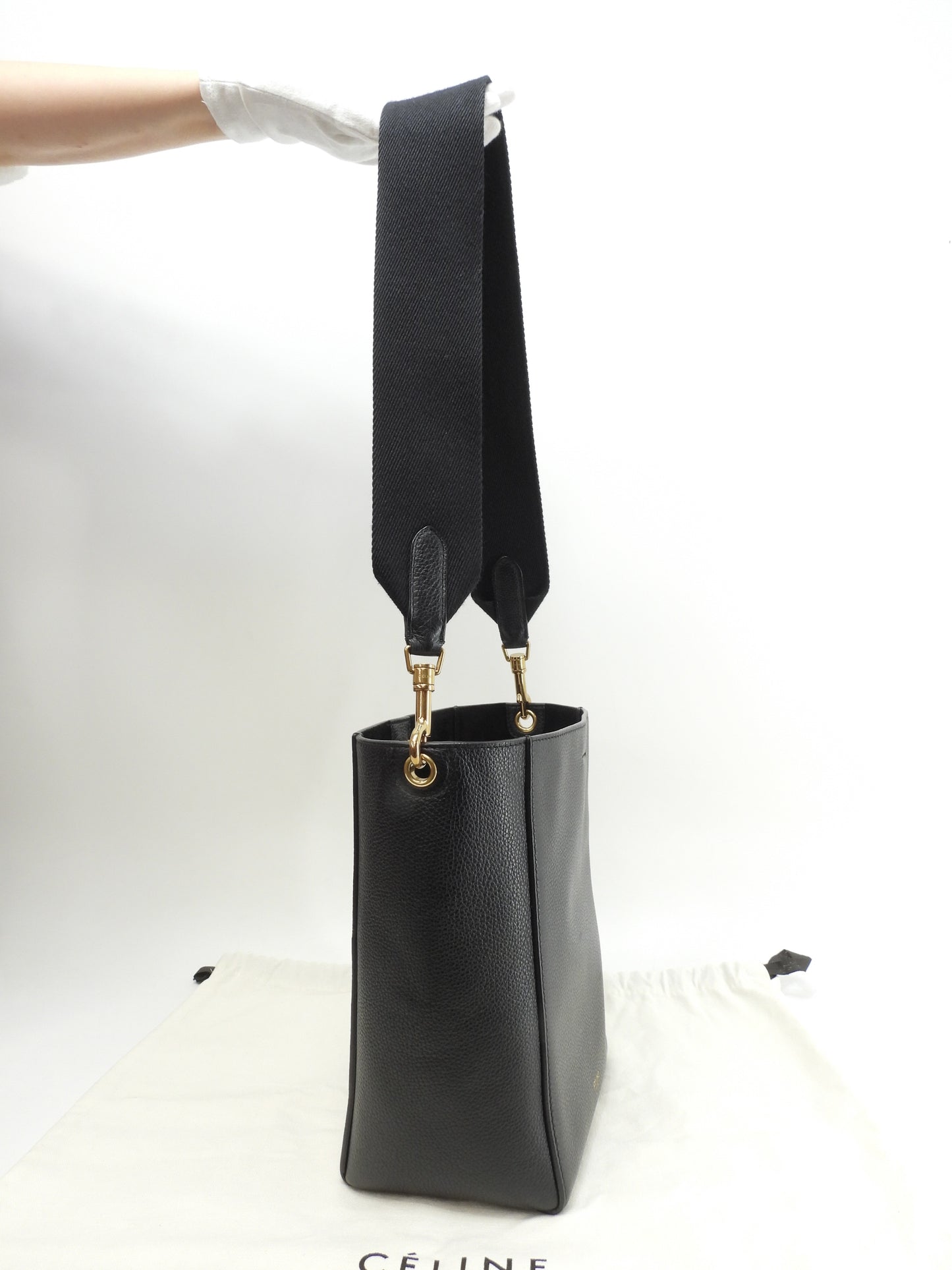 セリーヌ サングルバケット スモール レザー黒 セミショルダー ホーボーバッグ 美品@ 28
