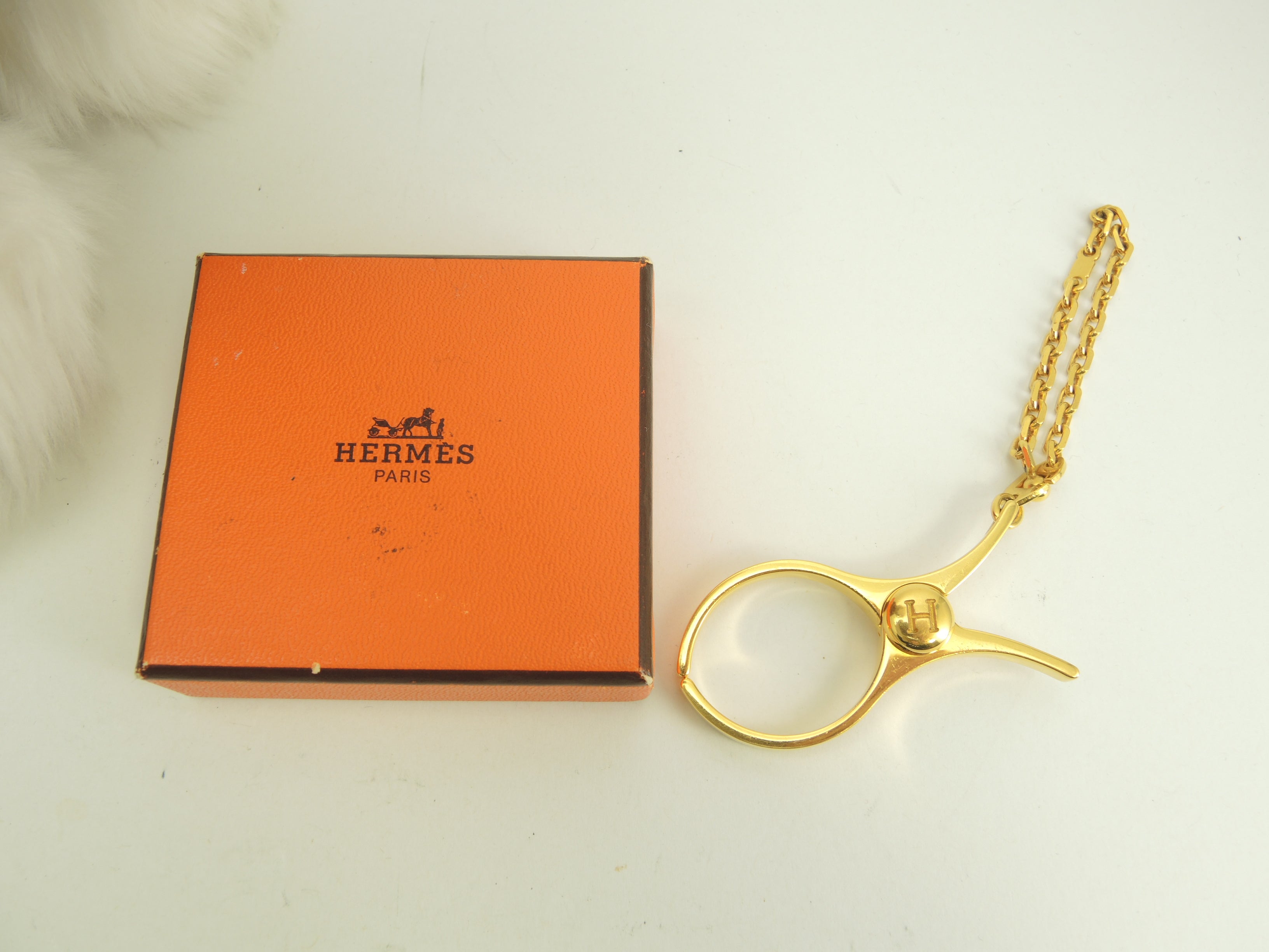 美品　HERMES ゴールド フィルー　キーホルダー　エルメス　グローブホルダー エルメス バッグチャーム フィルー ゴールド キーリング グローブ