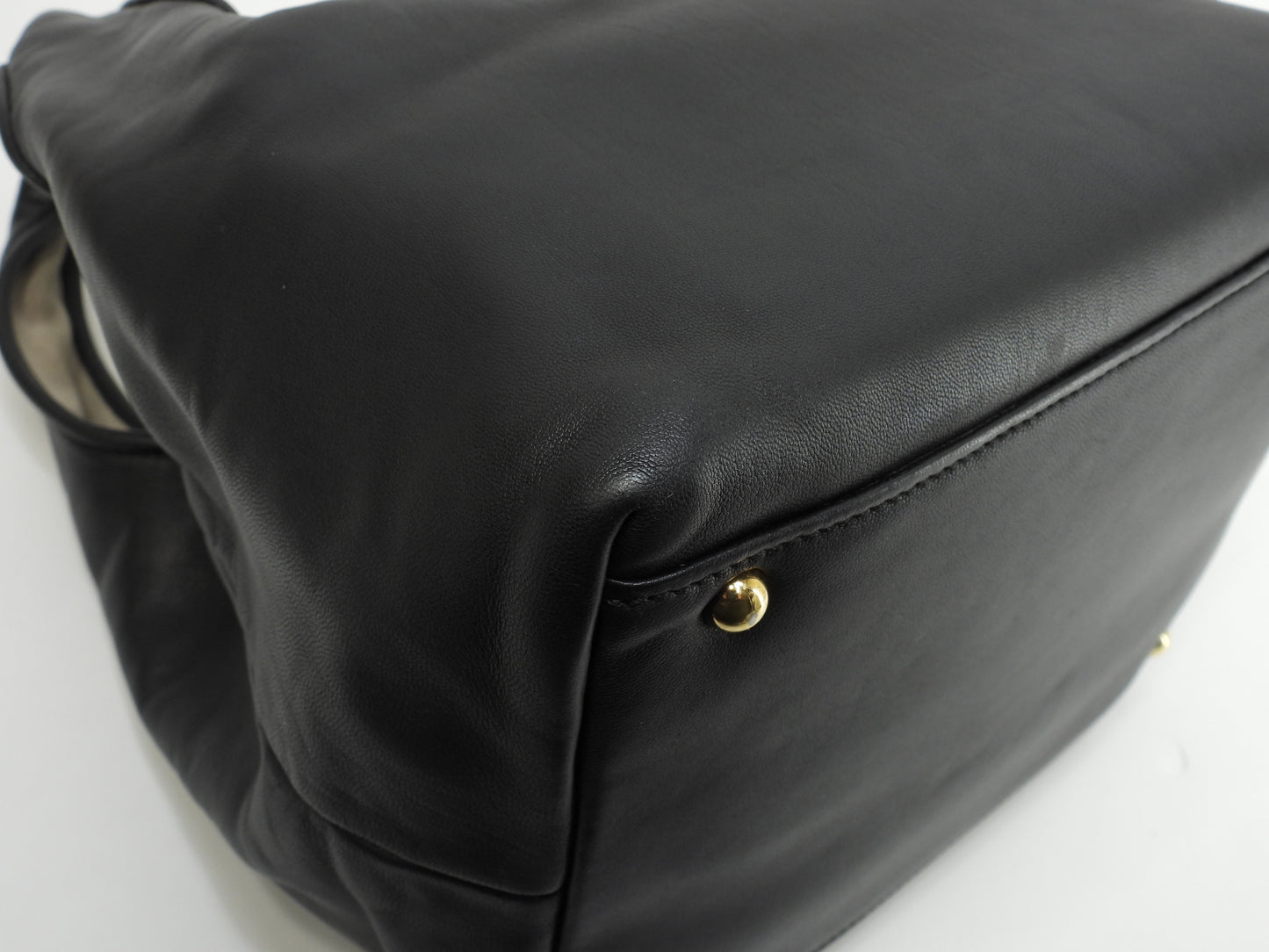ロエベ ハンドバッグ カリエPM ナッパレザー黒 ゴールド金具 ハンドバッグ 極美品@010901