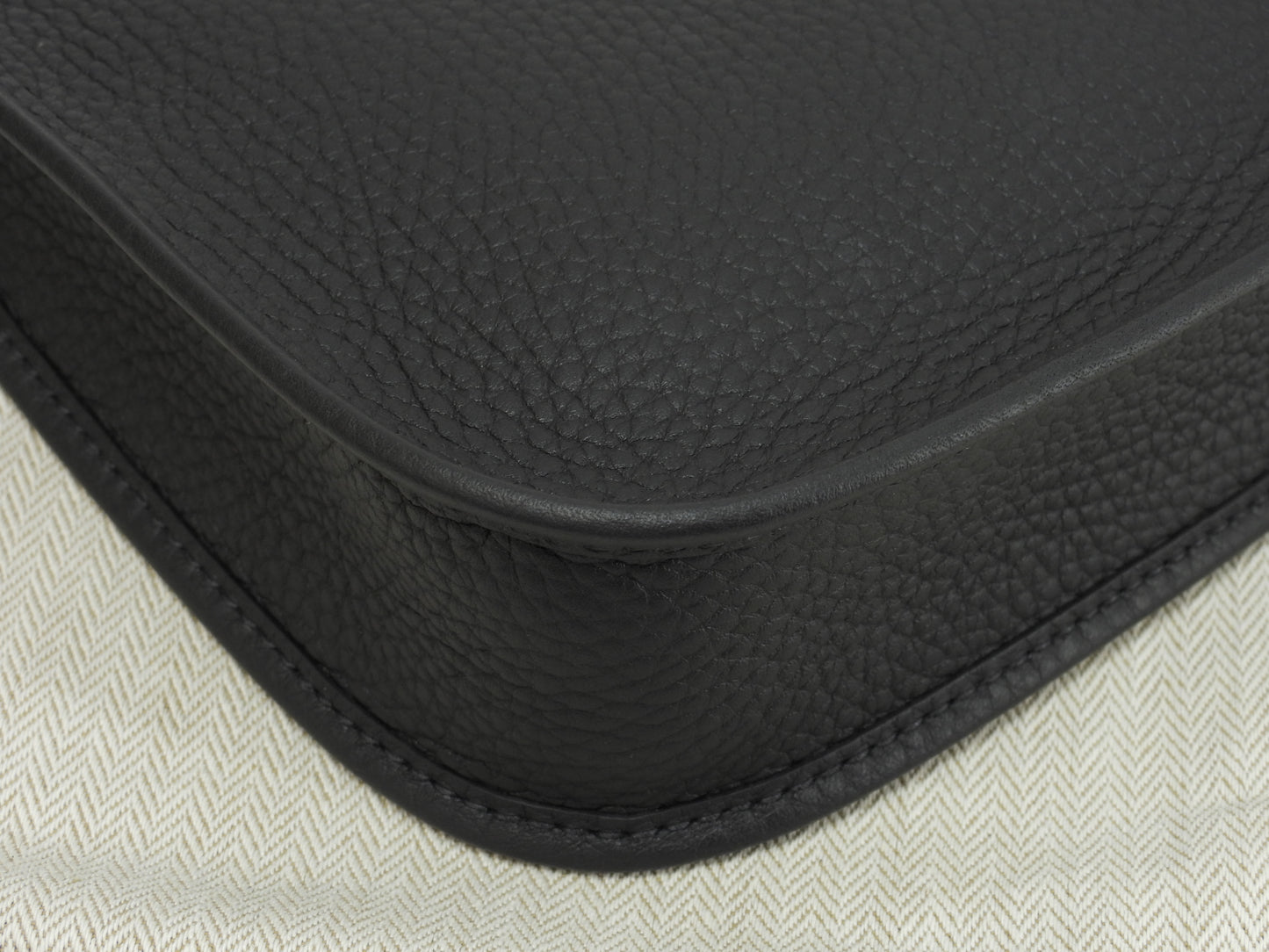エルメス エヴリンTPM トリヨンクレマンス 黒 ポシェットバッグ シルバー金具 新品@W 2