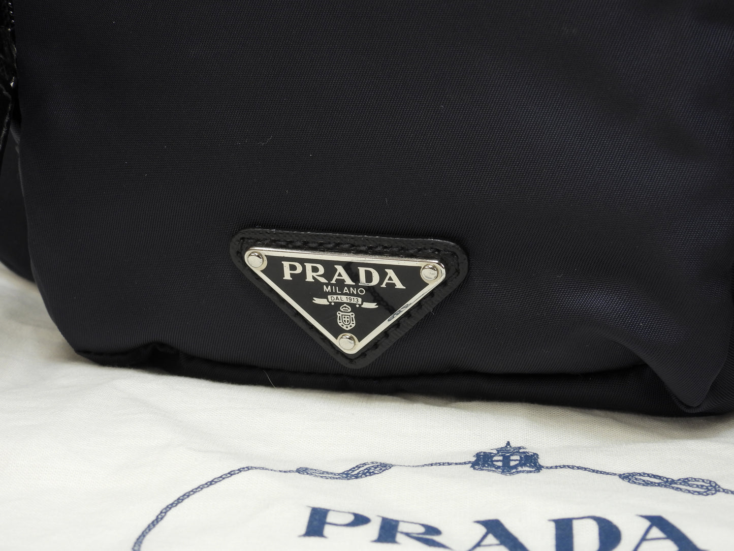 プラダ ボディバッグ中 ナイロン 紺 ウエストバッグ ヒップバッグ 美品@164 4