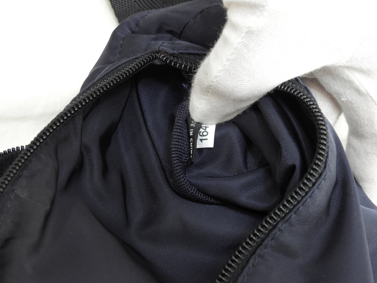 プラダ ボディバッグ中 ナイロン 紺 ウエストバッグ ヒップバッグ 美品@164 4