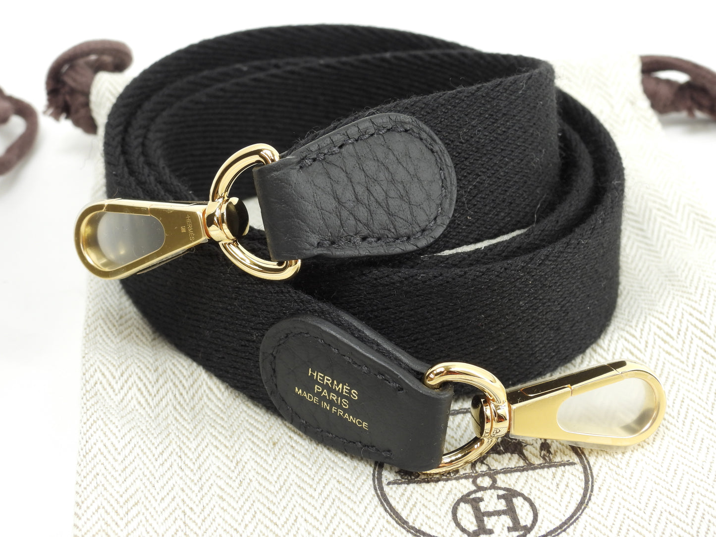 エルメス エヴリンTPM トリヨンクレマンス 黒 ポシェットバッグ ゴールド金具 新品@K