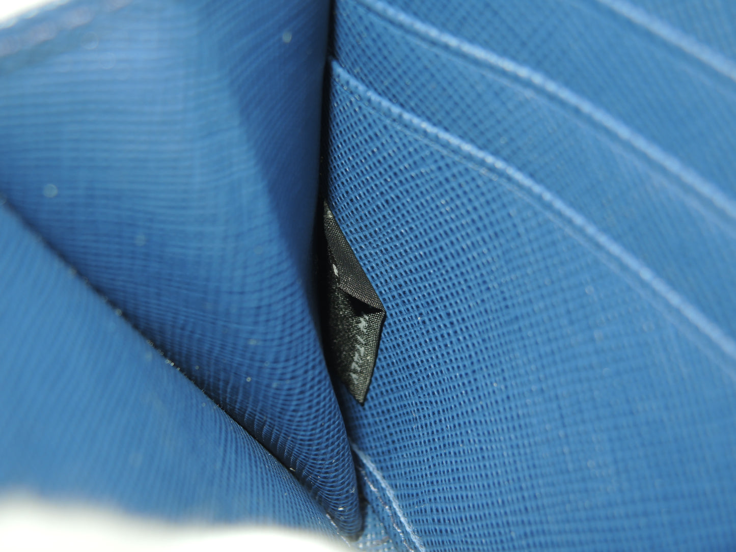 プラダ ロングウォレット リボン サフィアーノ青 ラウンドジップ長財布 未使用品@204