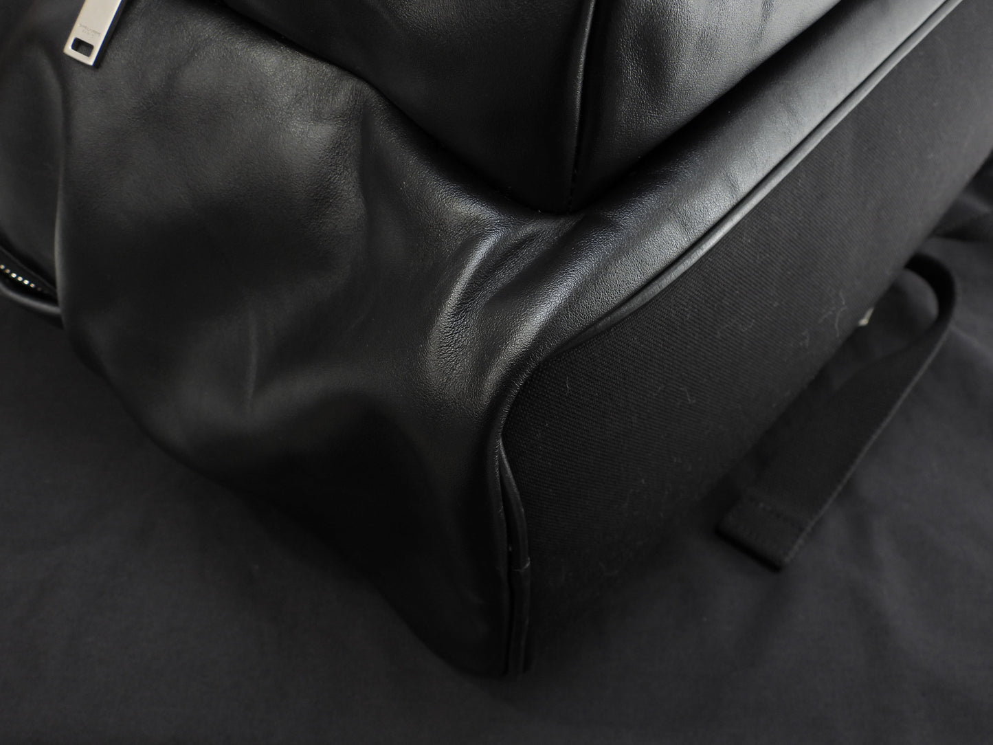 Saint Laurent Backpack City YSL Leather Black Rucksack Bag Very Good Condition @ 8