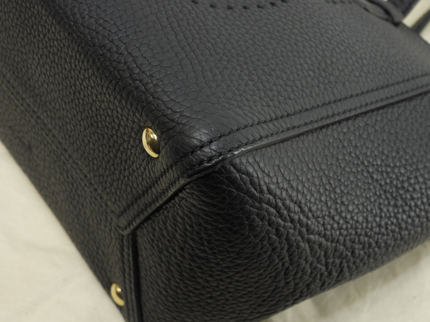 サルヴァトーレフェラガモ s付ハンドバッグ ガンチーニ トゴレザー黒 ポシェット 極美品@GG-21G715