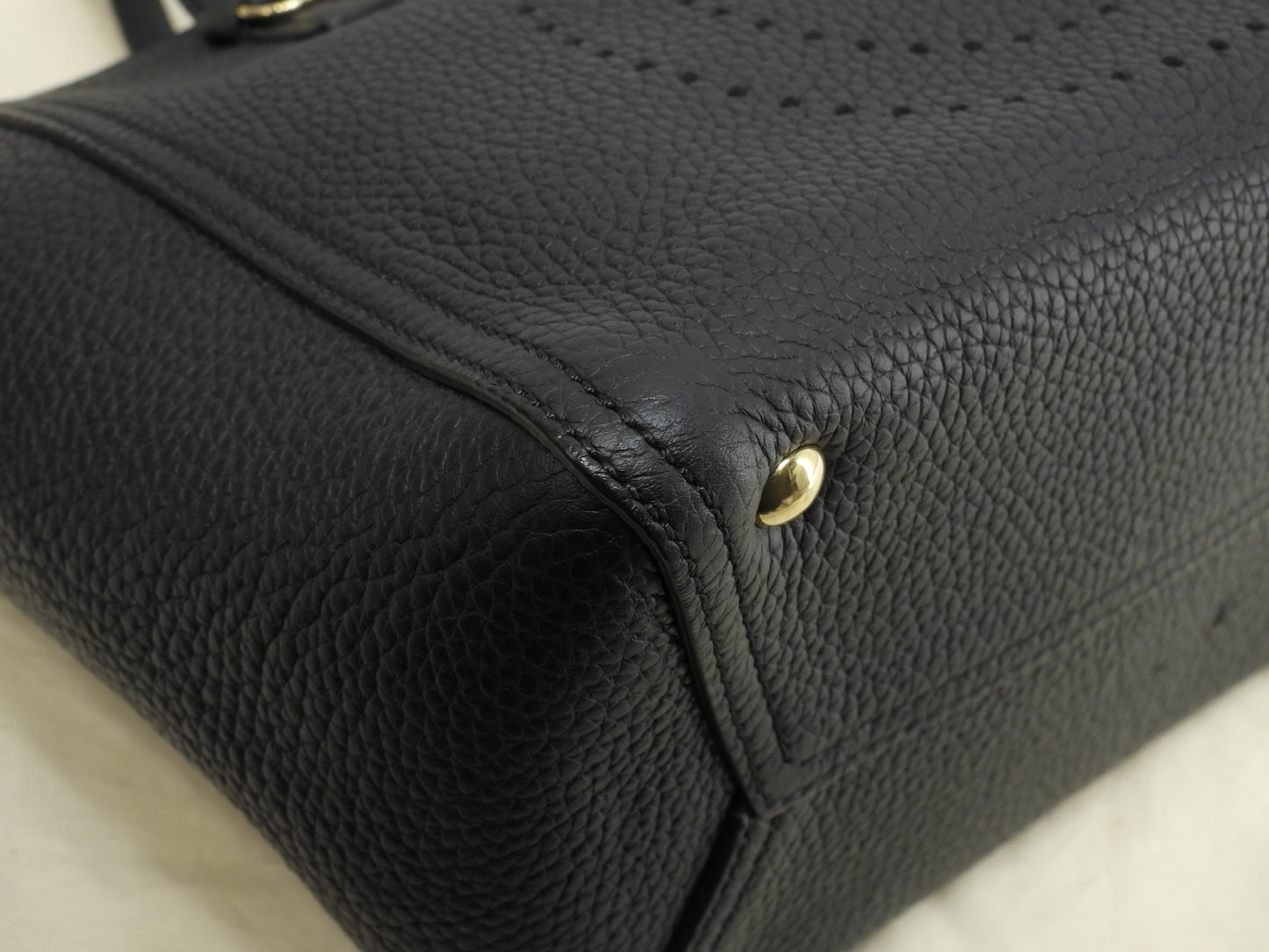 サルヴァトーレフェラガモ s付ハンドバッグ ガンチーニ トゴレザー黒 ポシェット 極美品@GG-21G715